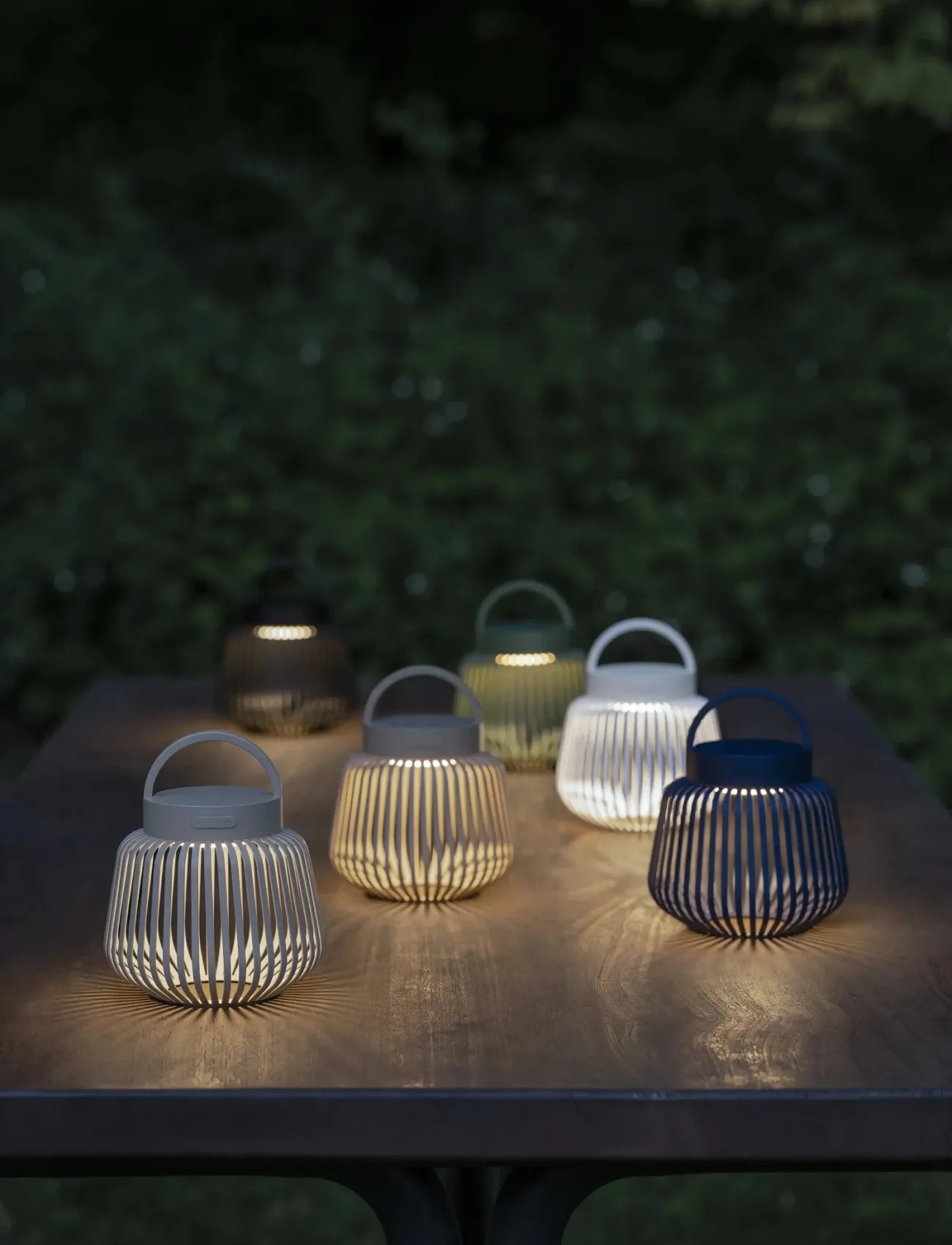 Blomus Mobile Led Lamp Xs 12 Cm, Ø 13,5 Cm Lito White, 13.5 cm, Lamps, Weiß - Table Homeware