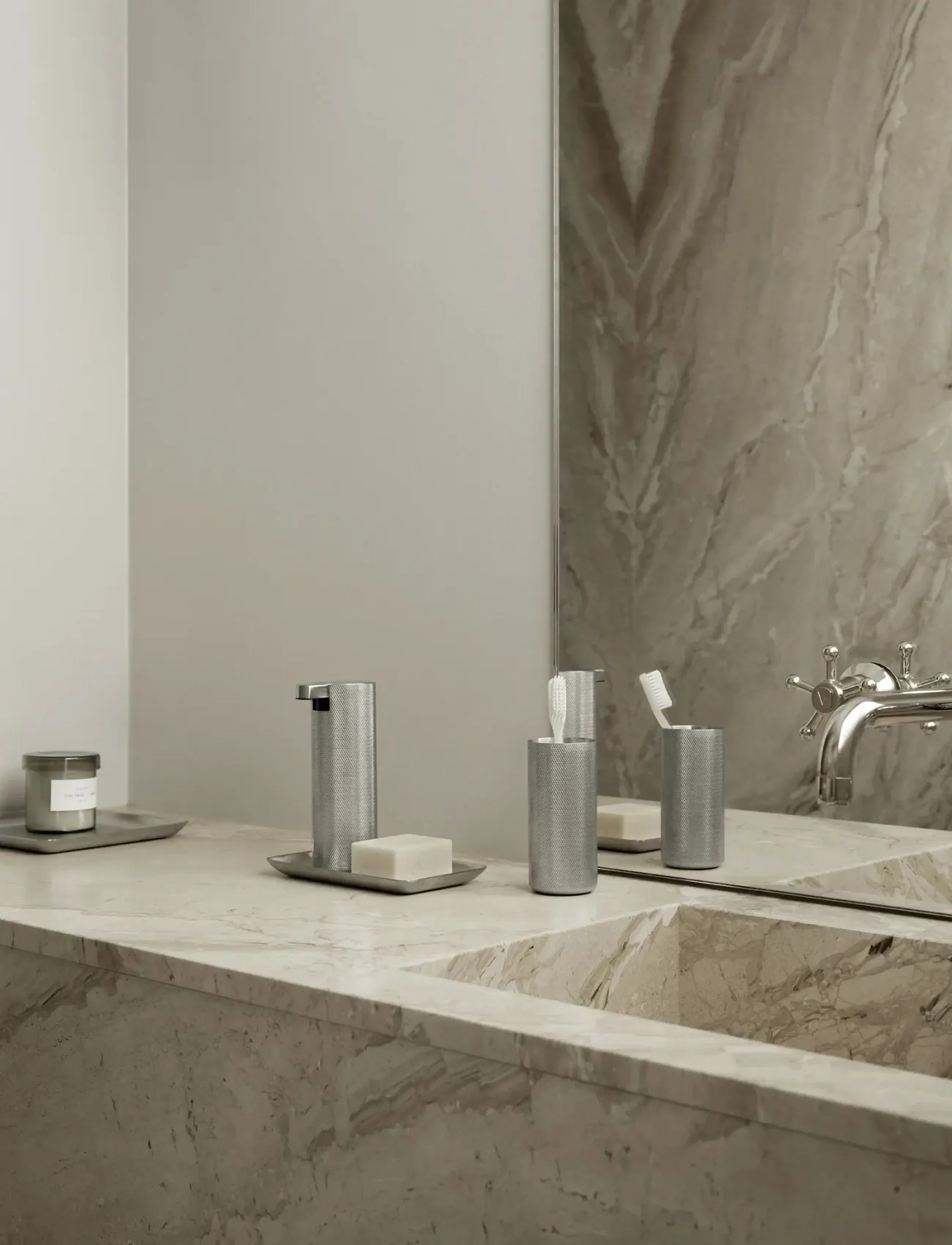 Blomus - Soap Dispenser - 16 cm, Ø 5,5 cm, 0,165 L - MODO ROF - Stainless Steel - seebidosaatorid ja -alused - stainless steel - 2