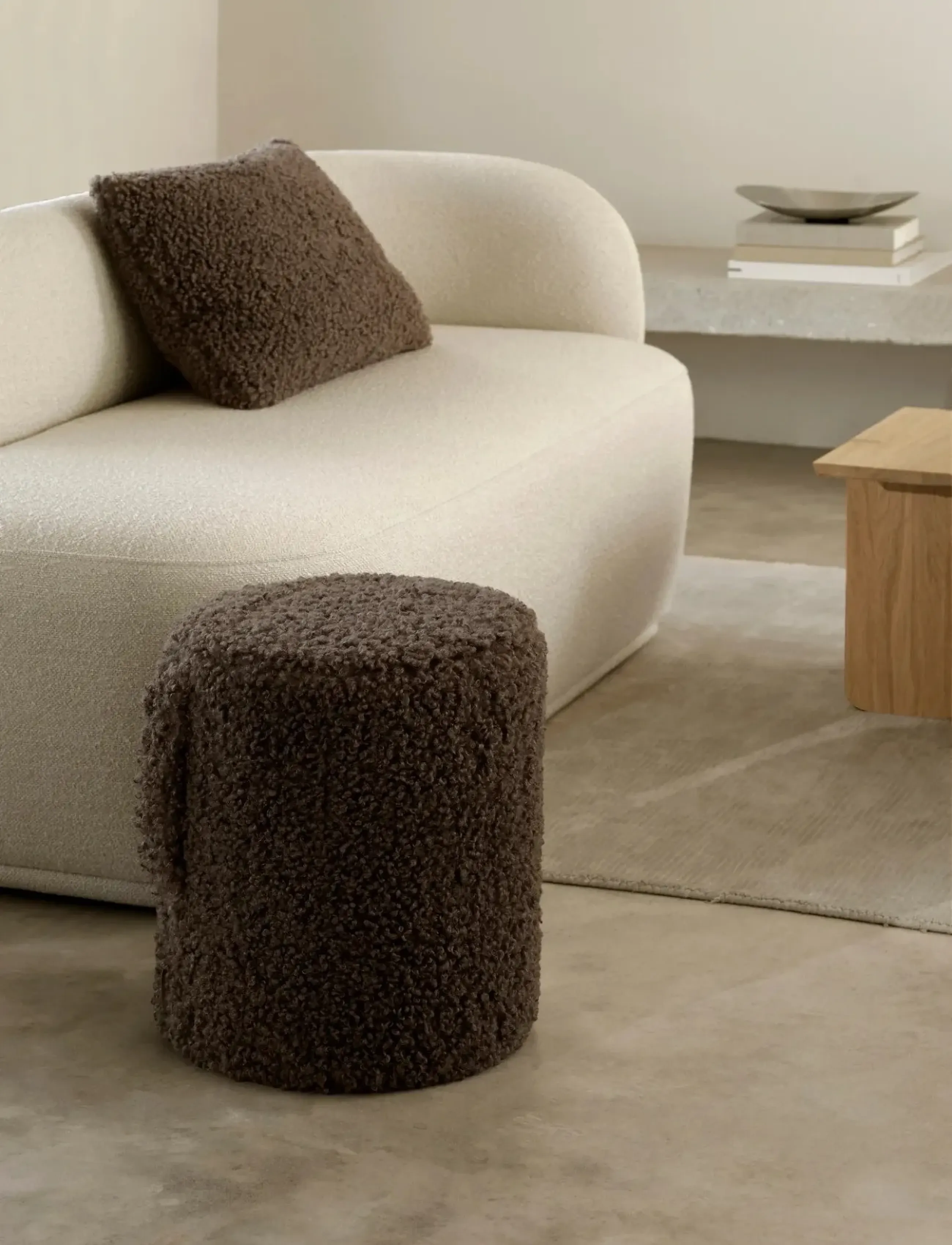 Blomus Pouf 40 Cm, Ø 35 Cm Teddy Espresso, cm, Furniture, Braun - Pouffes, Homeware