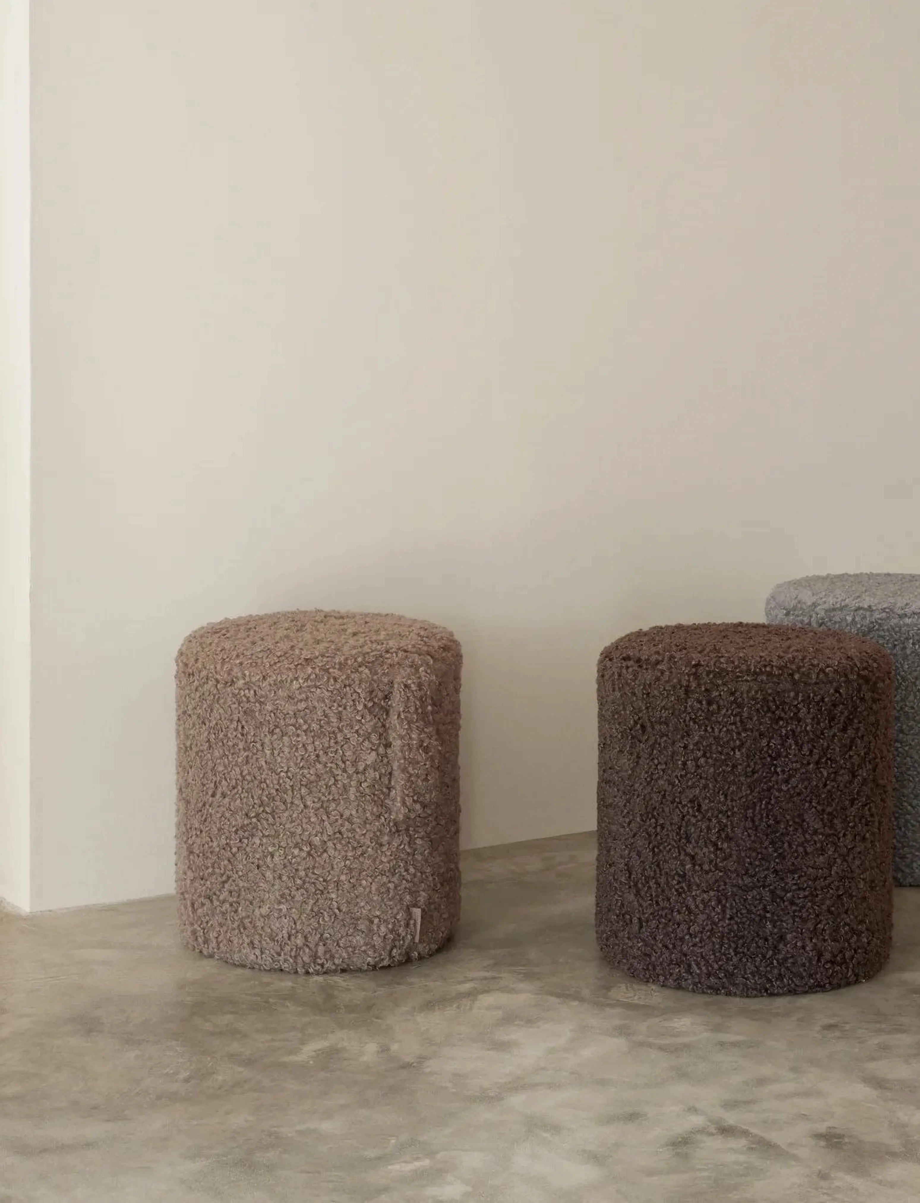 Blomus Pouf 40 Cm, Ø 35 Cm Teddy Moonbeam, cm, Furniture, Creme - Pouffes, Homeware