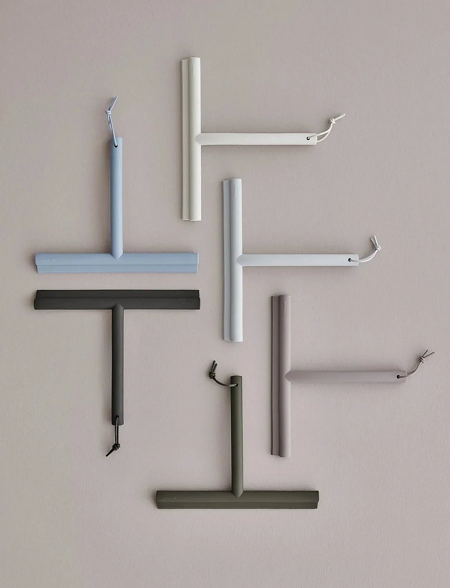 Blomus - Shower Squeegee, includes overdoor hook - 20 x 25 x 2,5 cm - VIPO - Moonbeam - moonbeam - 0
