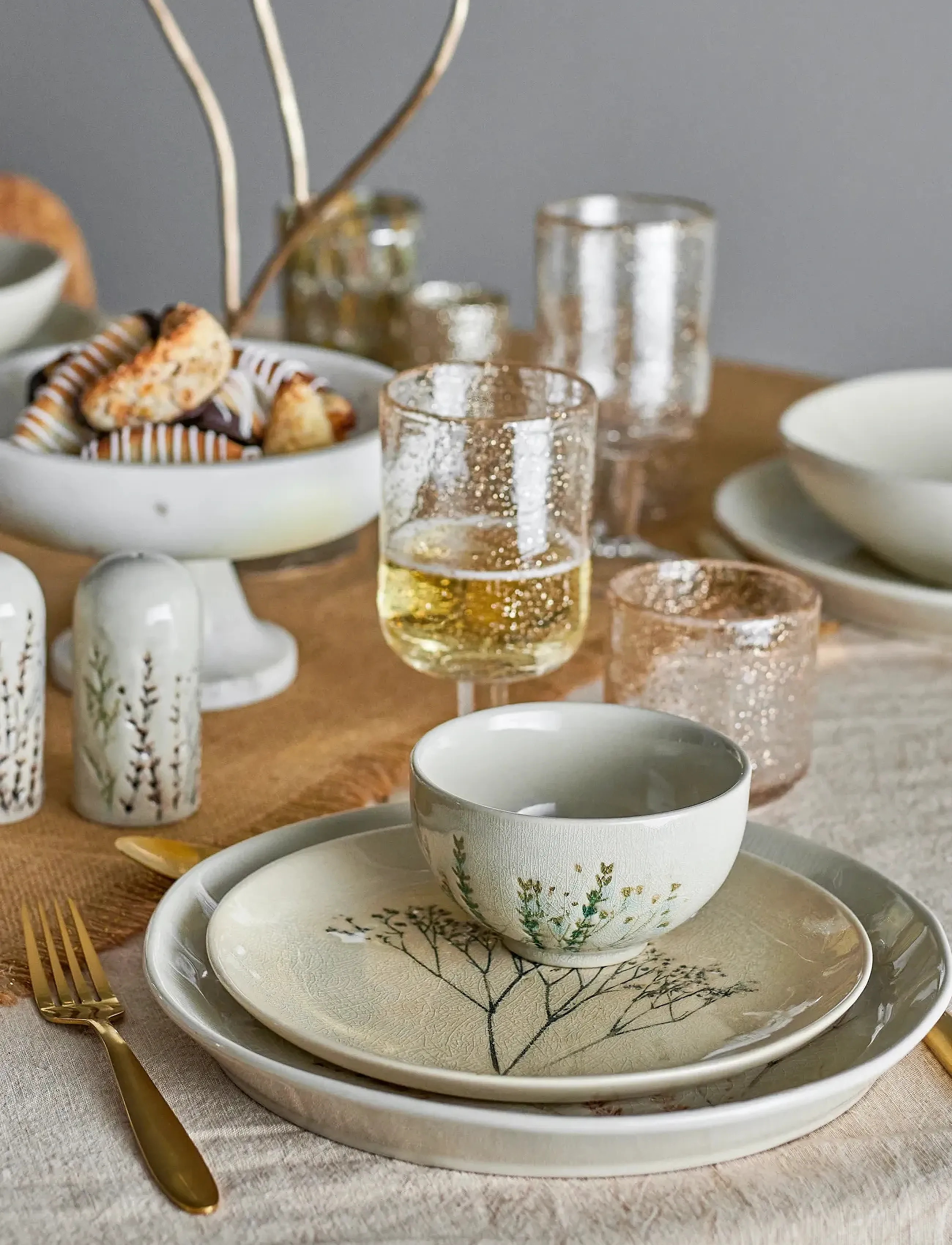 Bloomingville Bea Plate, Ø 21 cm, Plates, Beige - Dinner Homeware