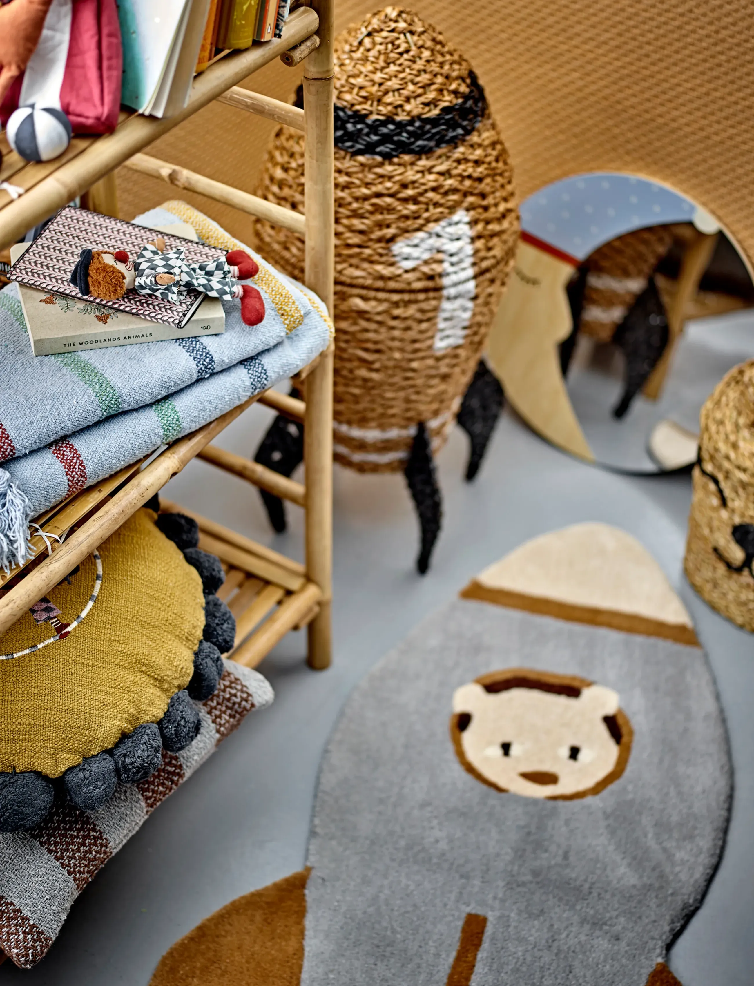 Bloomingville Cosmina Basket W/Lid, Nature, Seagrass, Ø40XH:68.5 cm, Storage, Mehrfarbig/gemustert - Storage Baskets, Kinder