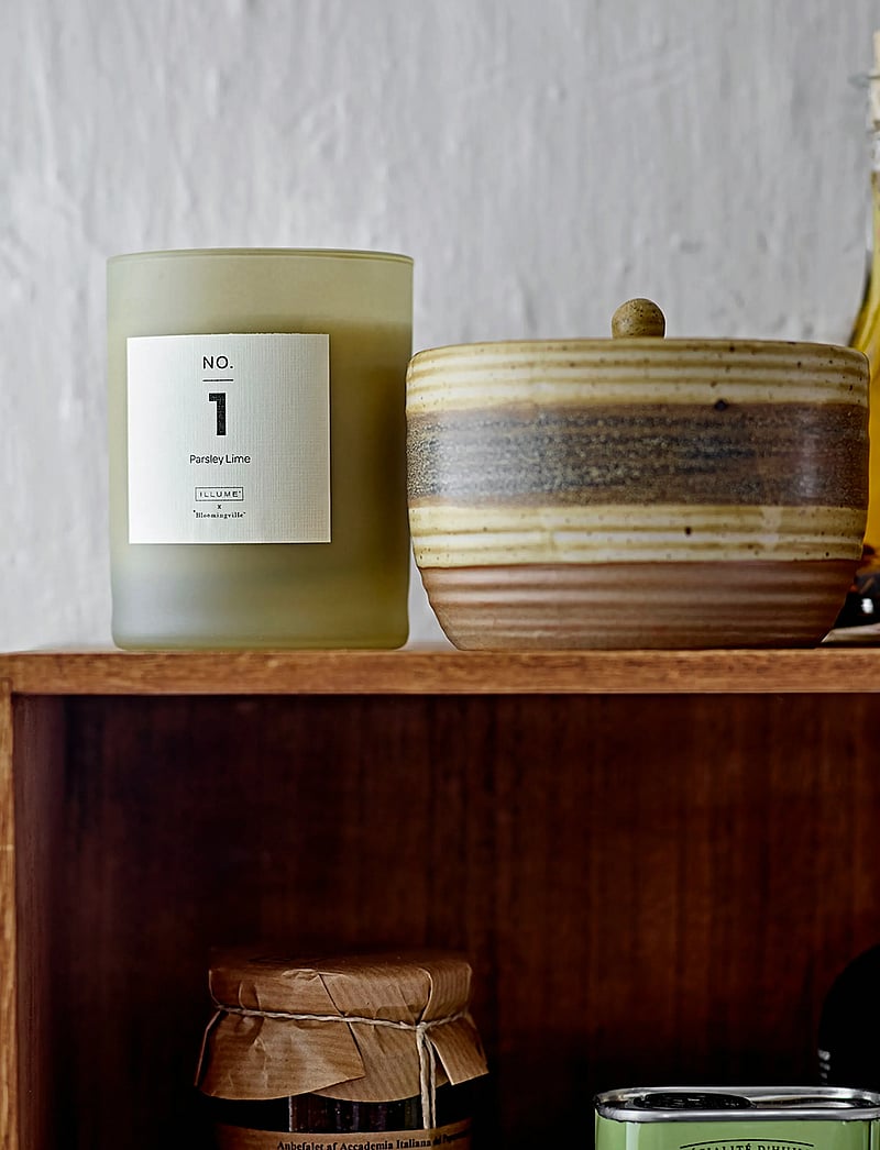 Bloomingville - NO.1-Parsley Lime Scent Candle - vahast küünlad - green - 2