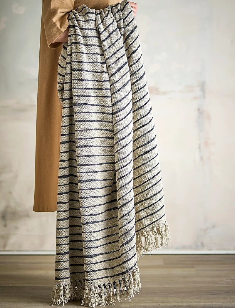 Bloomingville - Eia Throw Recycled - huovat & viltit - nature - 0