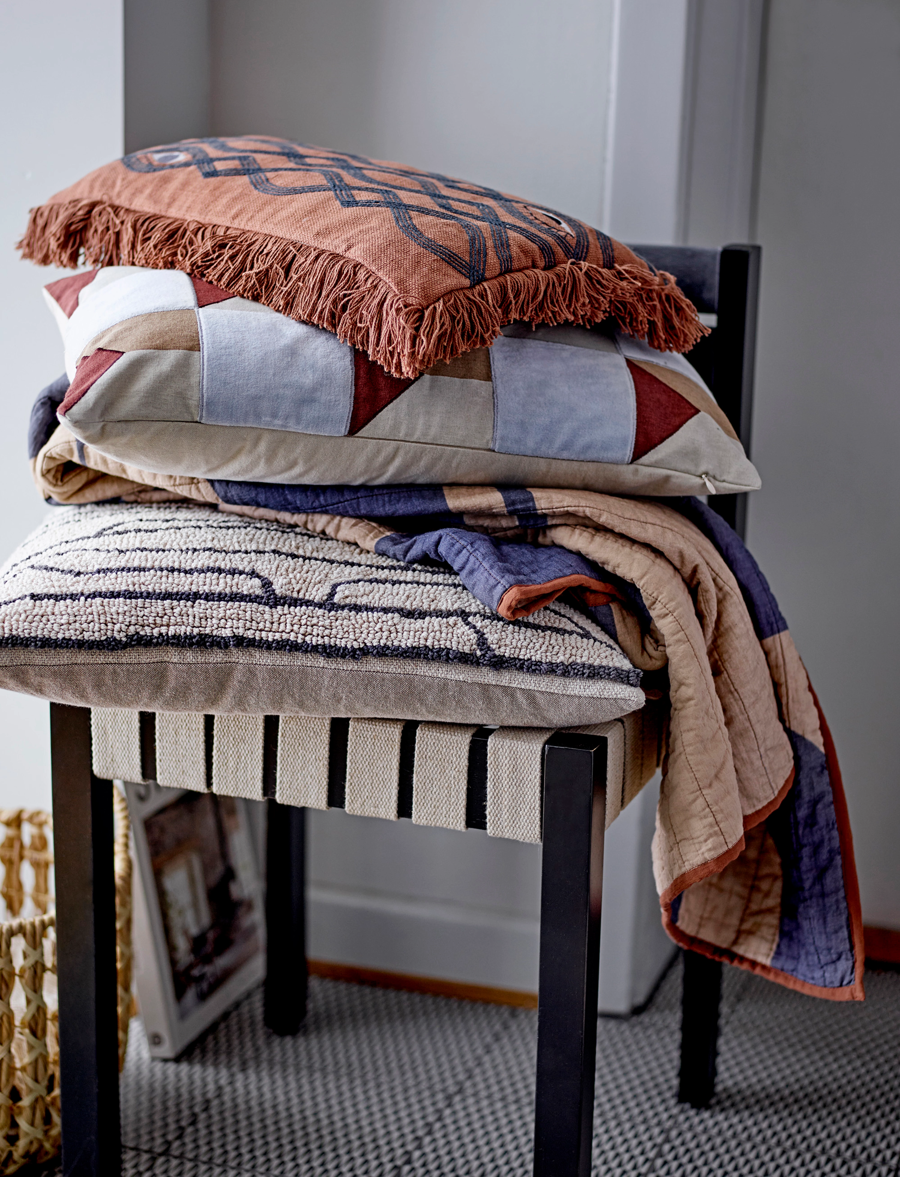 Bloomingville - Roosi Throw - blue - 2