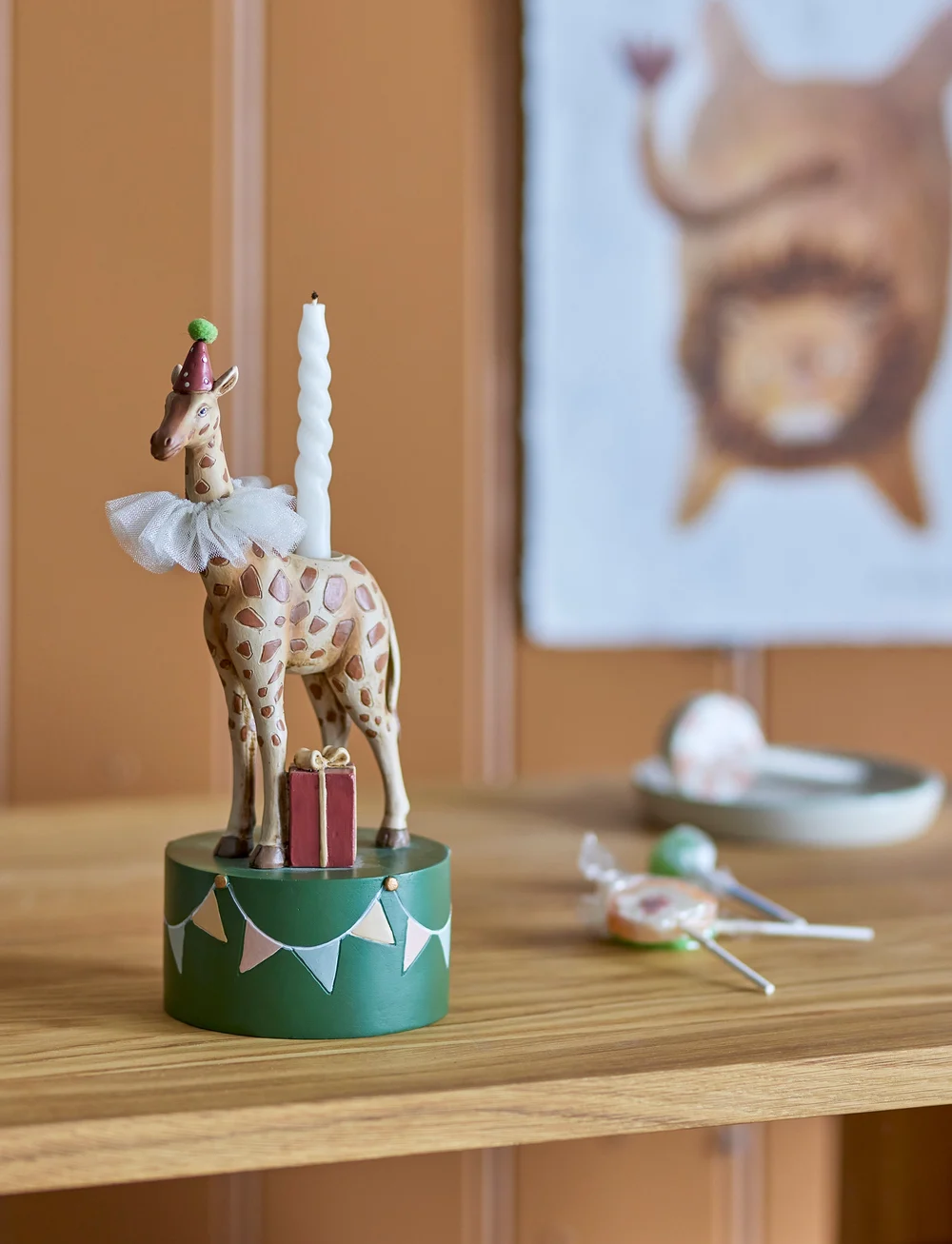 Bloomingville - Flor Candlestick, Brown, Polyresin - dekorative wohnaccessoires - brown - 4