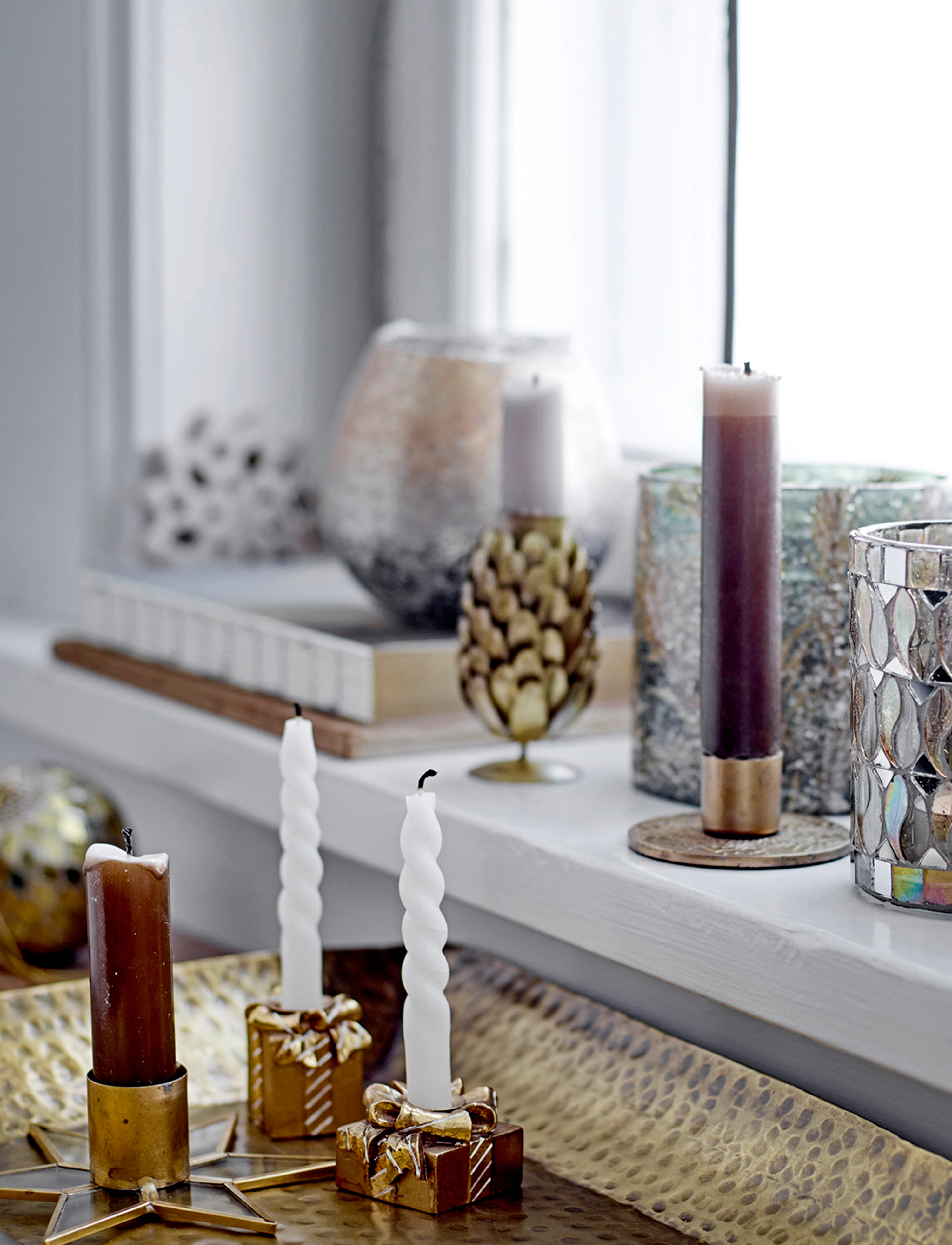 Bloomingville Twist Candle, H:11 cm, Candles, Weiß - Pillar Homeware