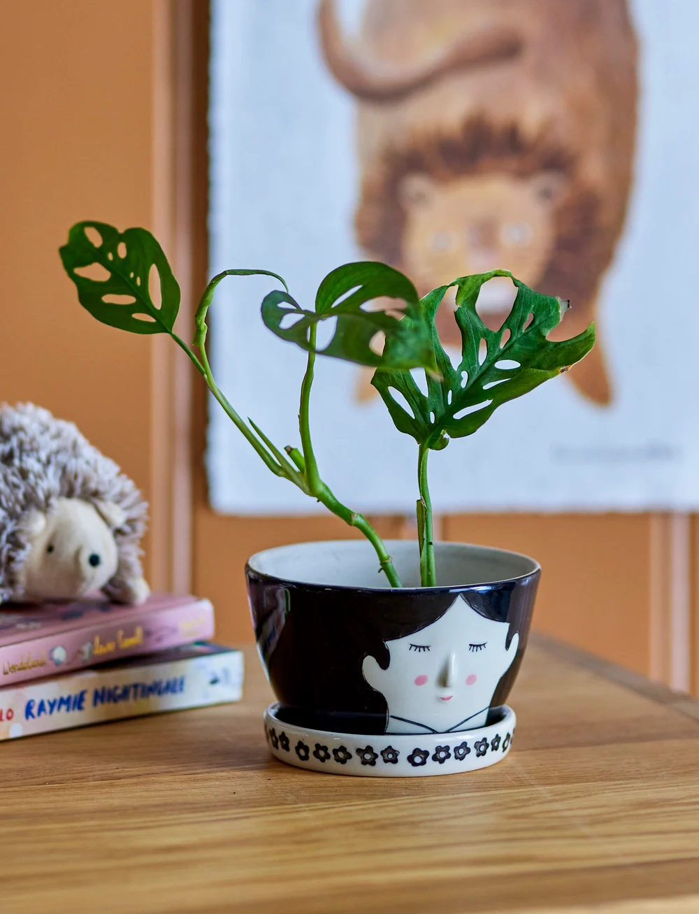 Bloomingville - Carolin Flowerpot w/Saucer - krukor - black - 2