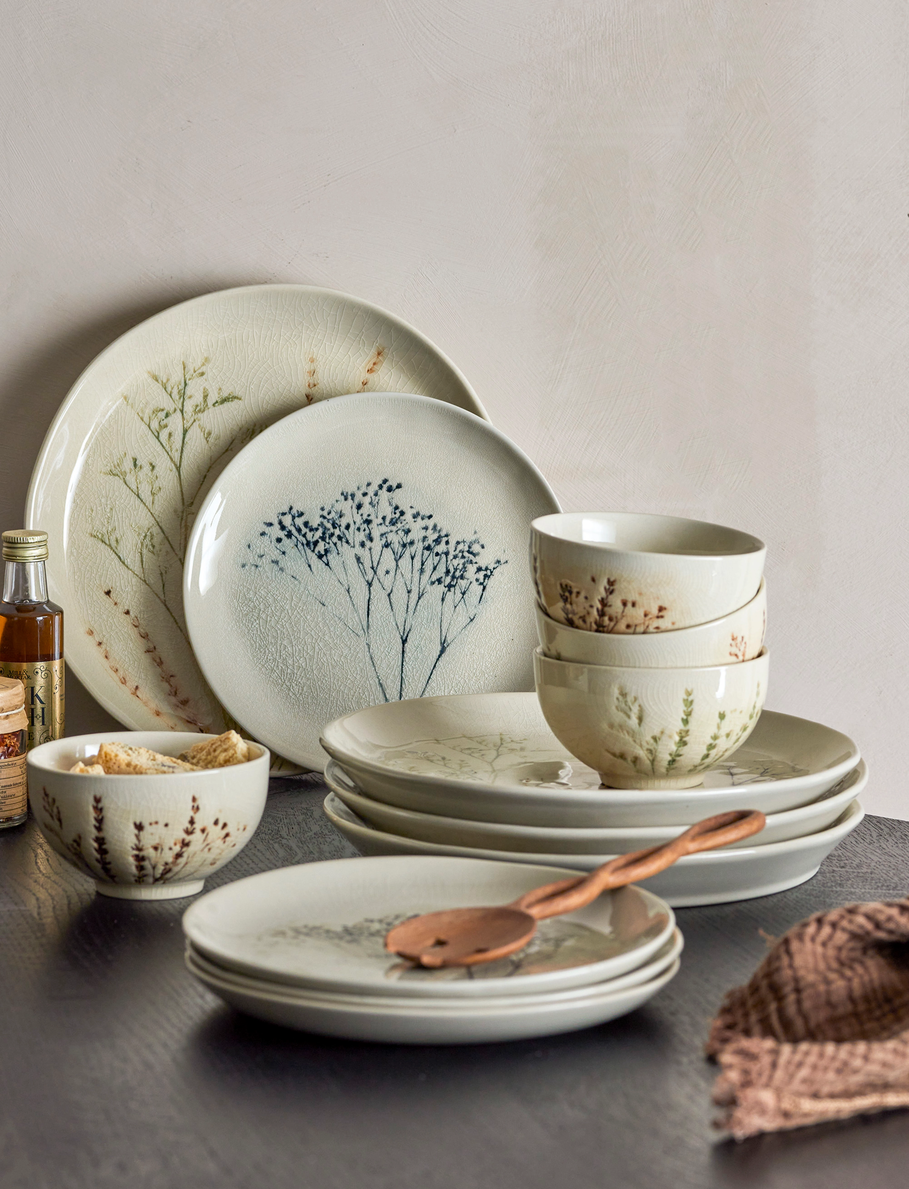 Bloomingville - Bea Tableware Set - teller - nature - 5