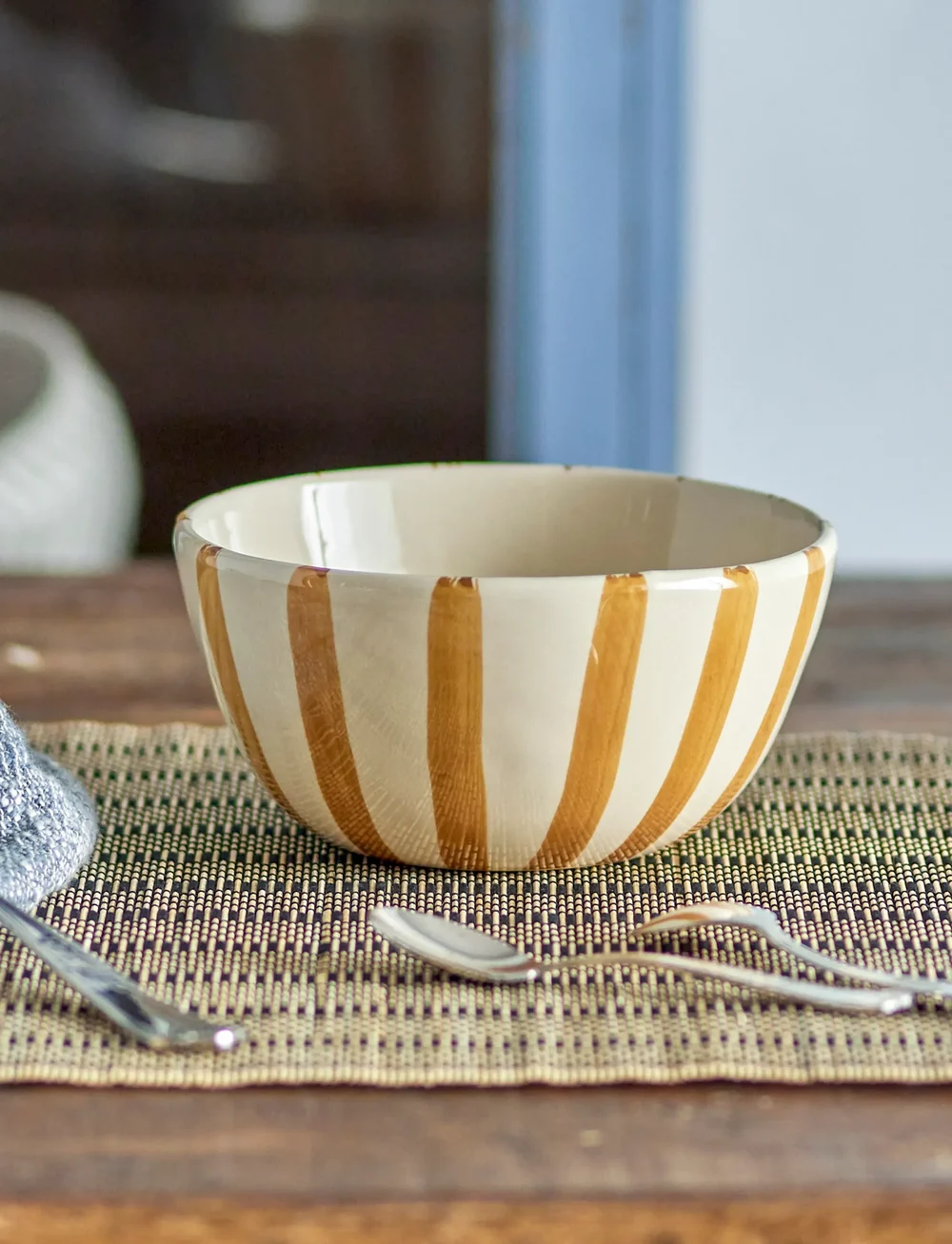 Bloomingville - Begonia Bowl - servierschalen - brown - 1