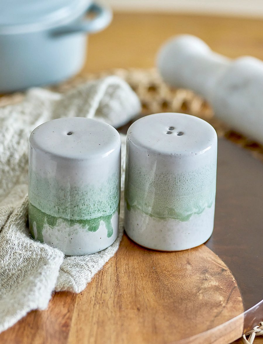Bloomingville - Paula Salt & Pepper Shaker Set - salz- & pfefferstreuer - green - 1