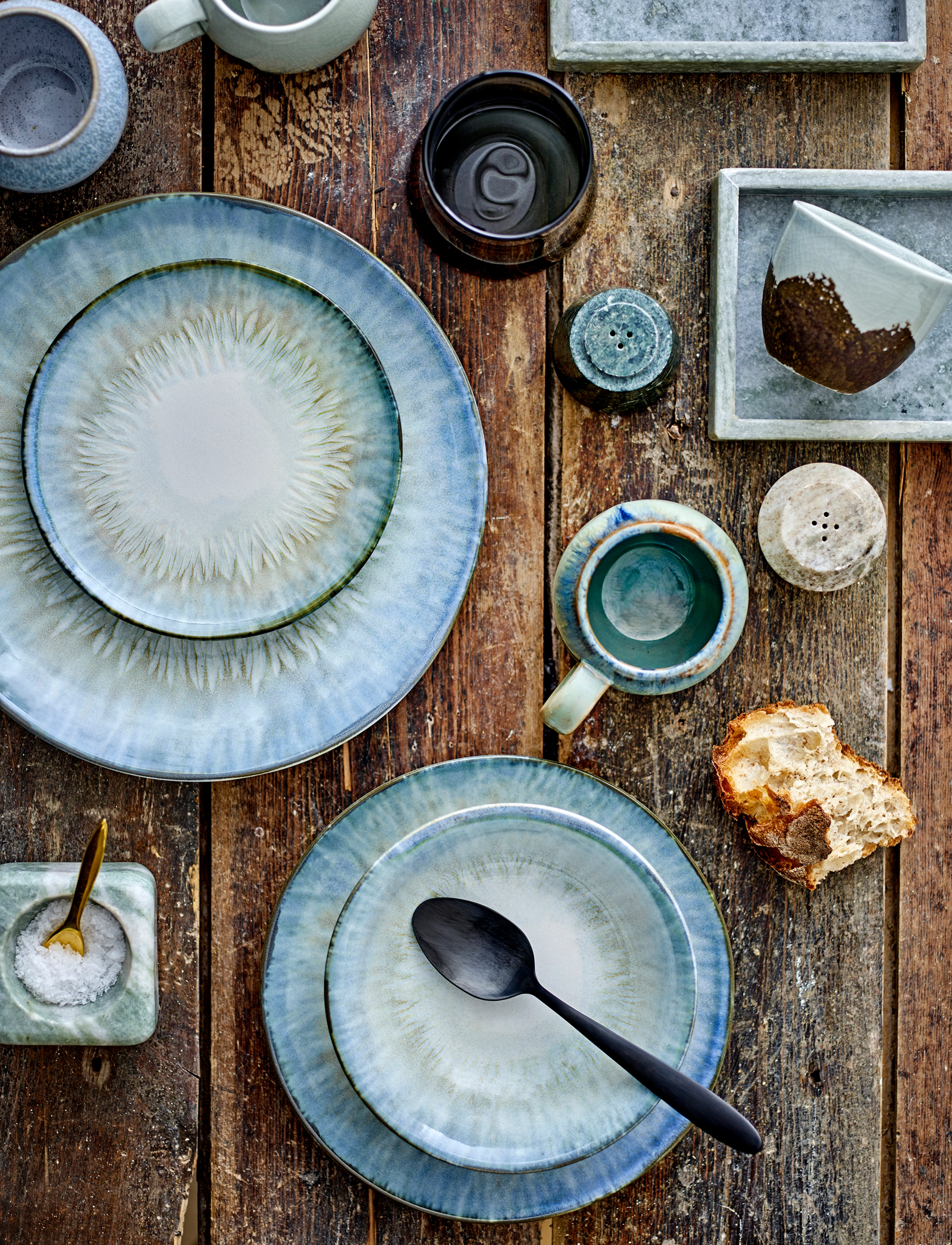 Bloomingville Calen Plate, Ø 27 cm, Plates, Blau - Dinner Homeware