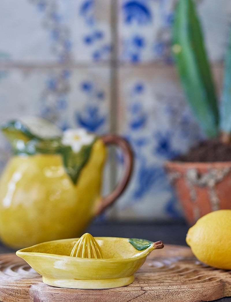 Bloomingville - Limone Lemon Juicer - citroenpersen - yellow - 5