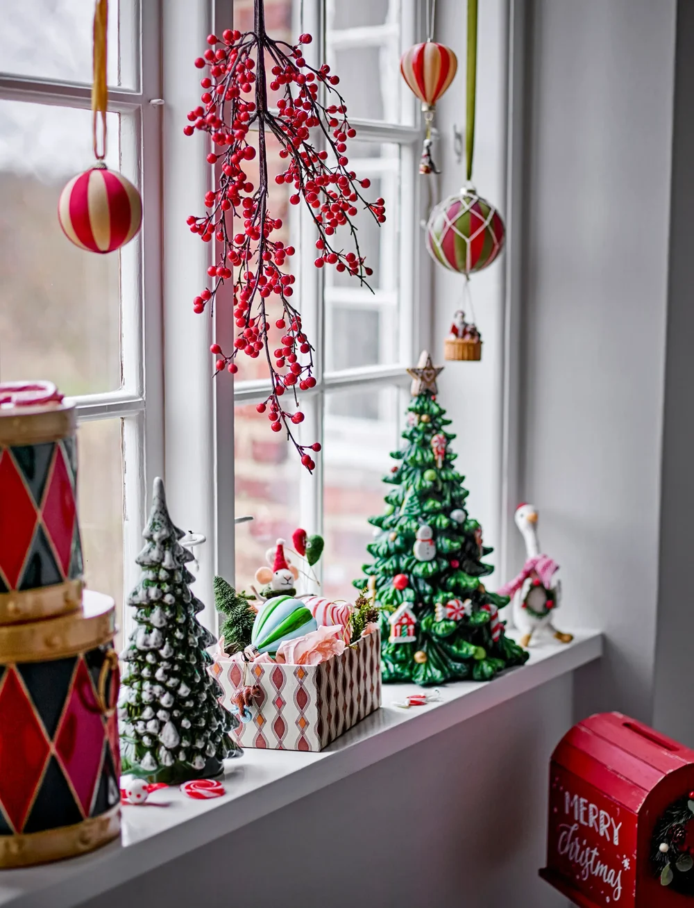 Bloomingville - Yuri Box w/Lid - aufbewahrungsboxen - red - 0