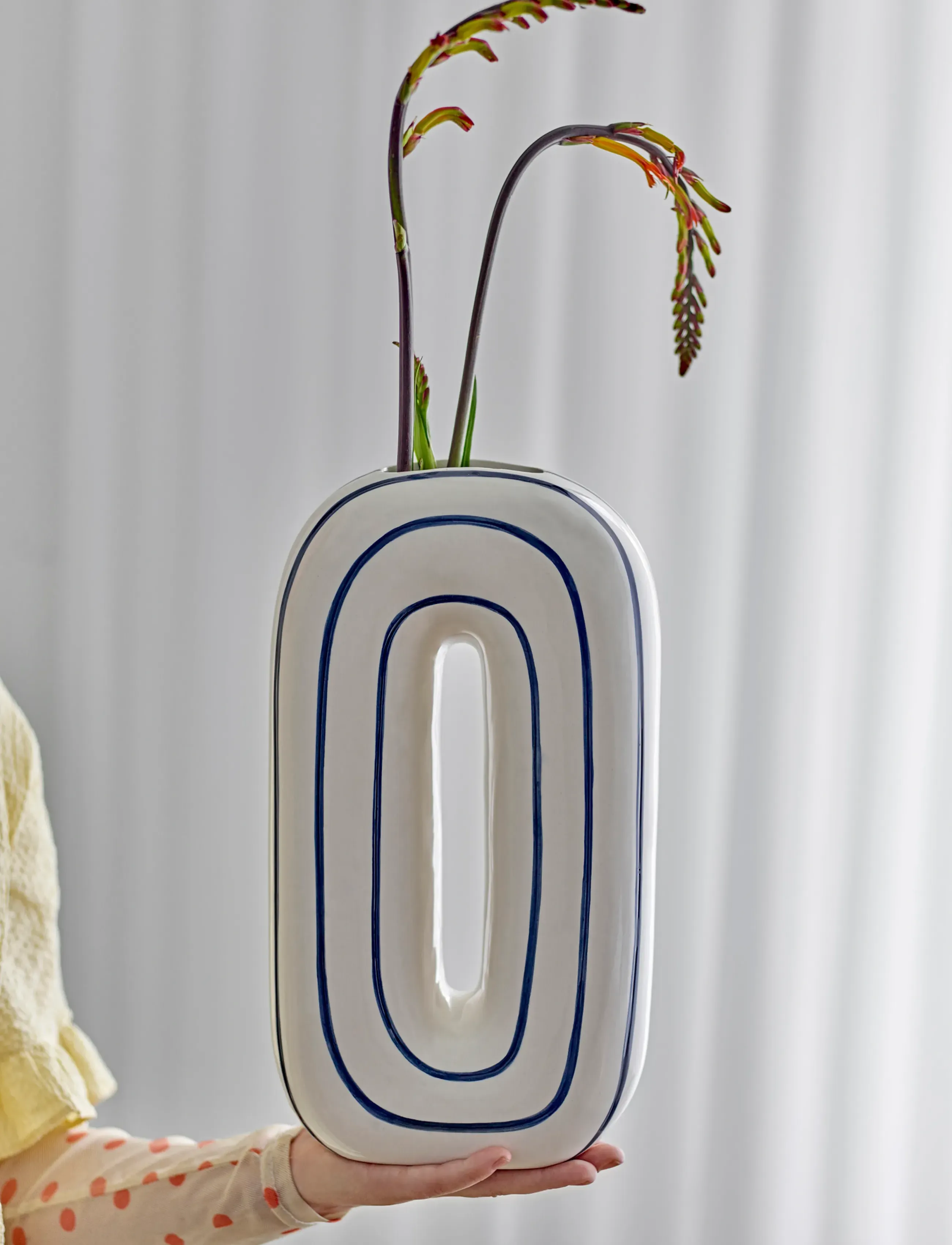 Bloomingville - Mae Vase - vasar - blue - 3