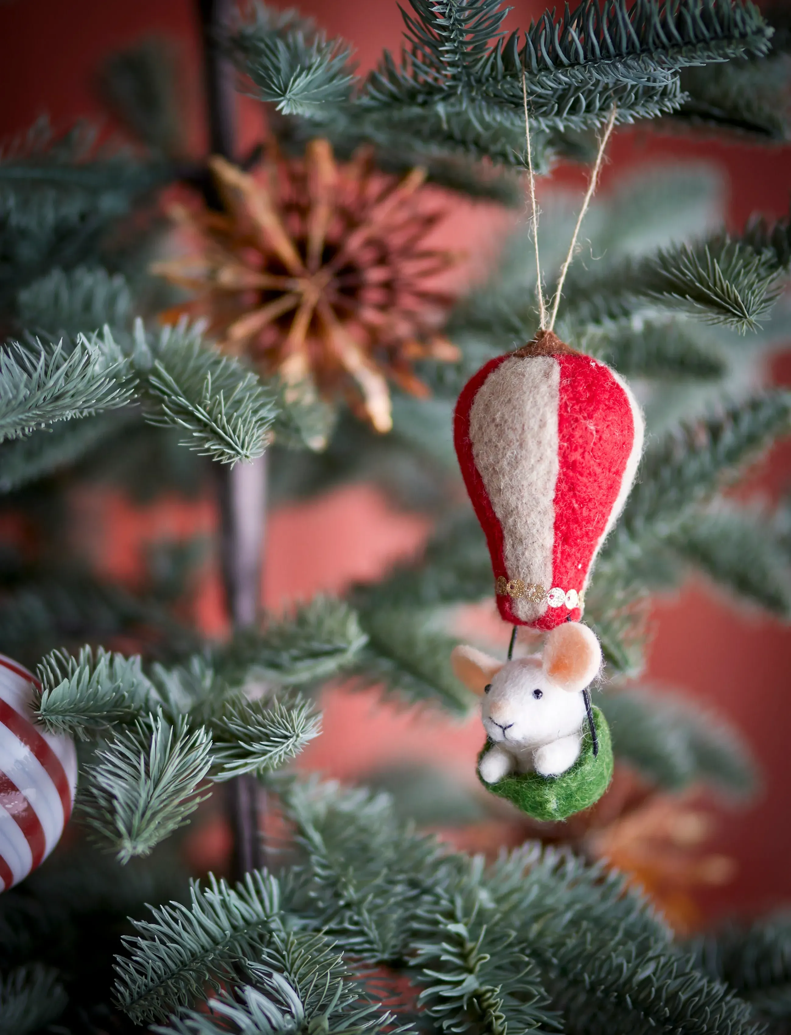 Bloomingville - Peo Ornament - green - 2