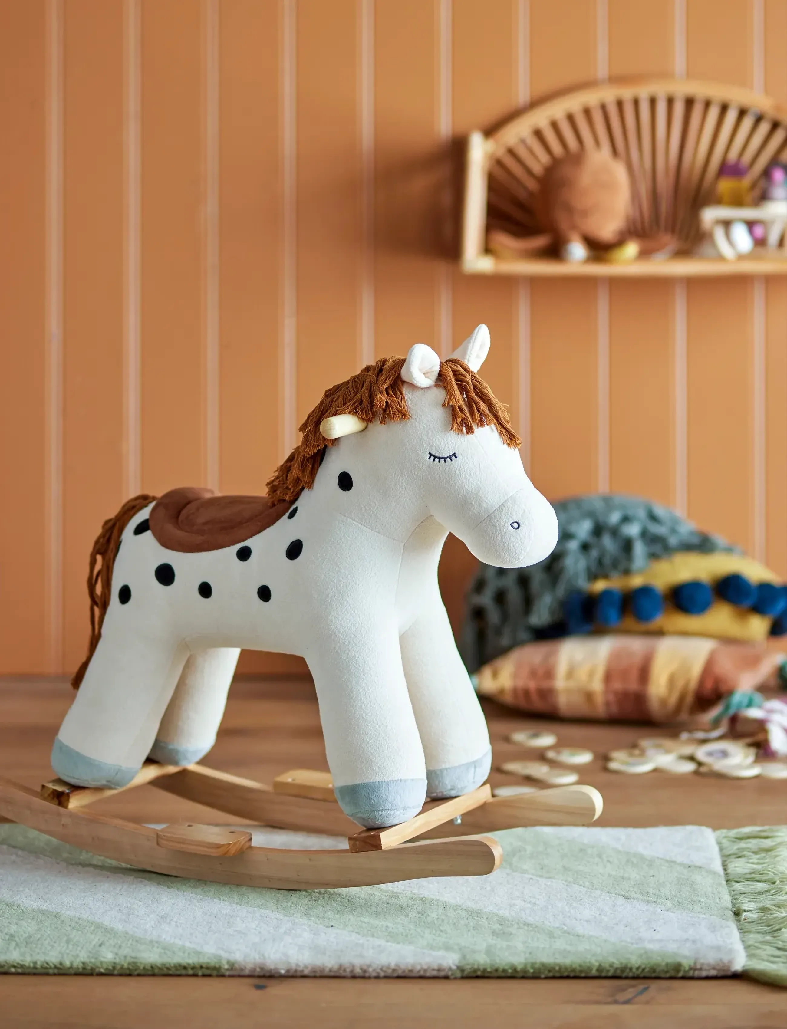Bloomingville - Merlen Rocking Toy - gift ideas - white - 5