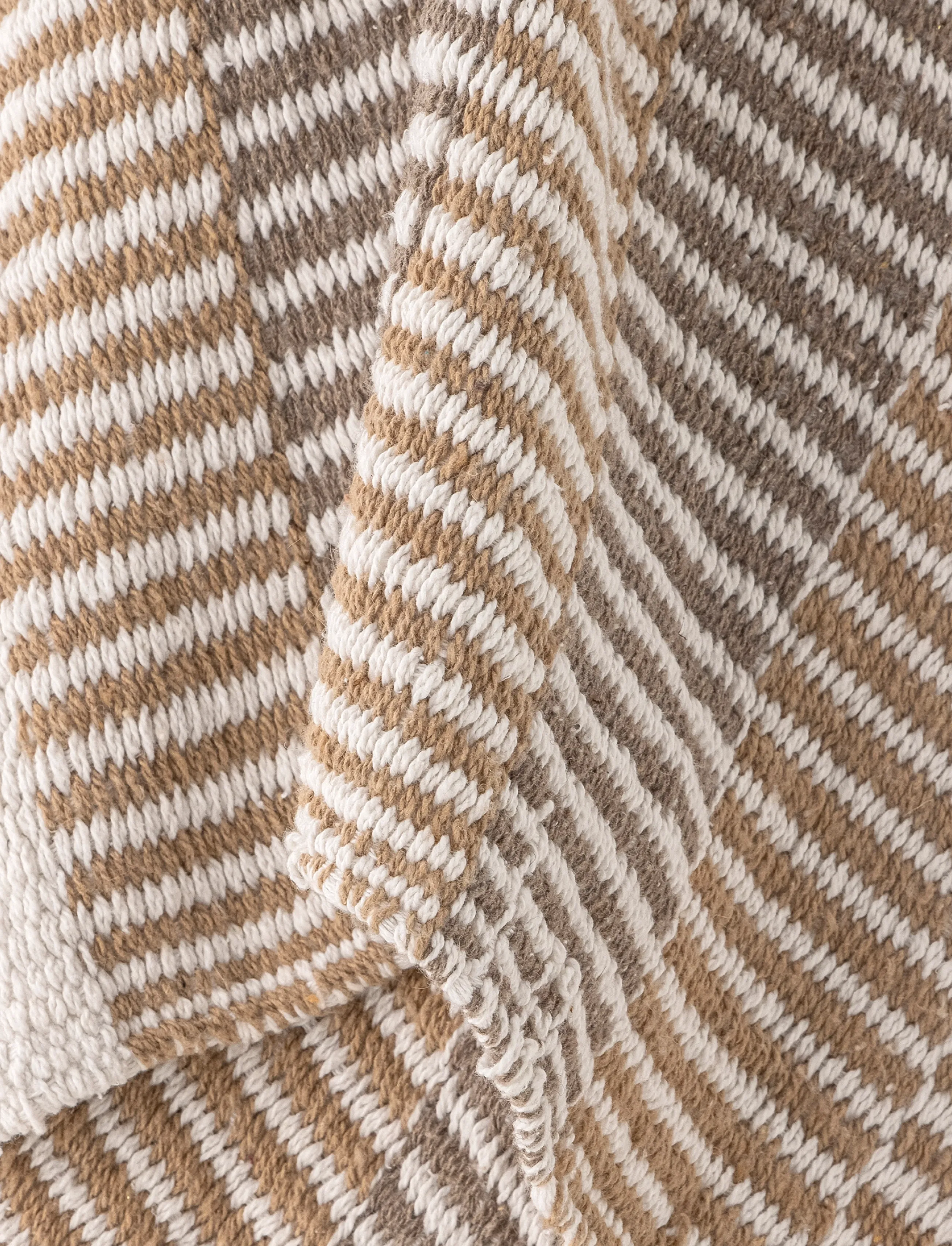 Bloomingville - Isnel Throw - pleedid - nature - 4