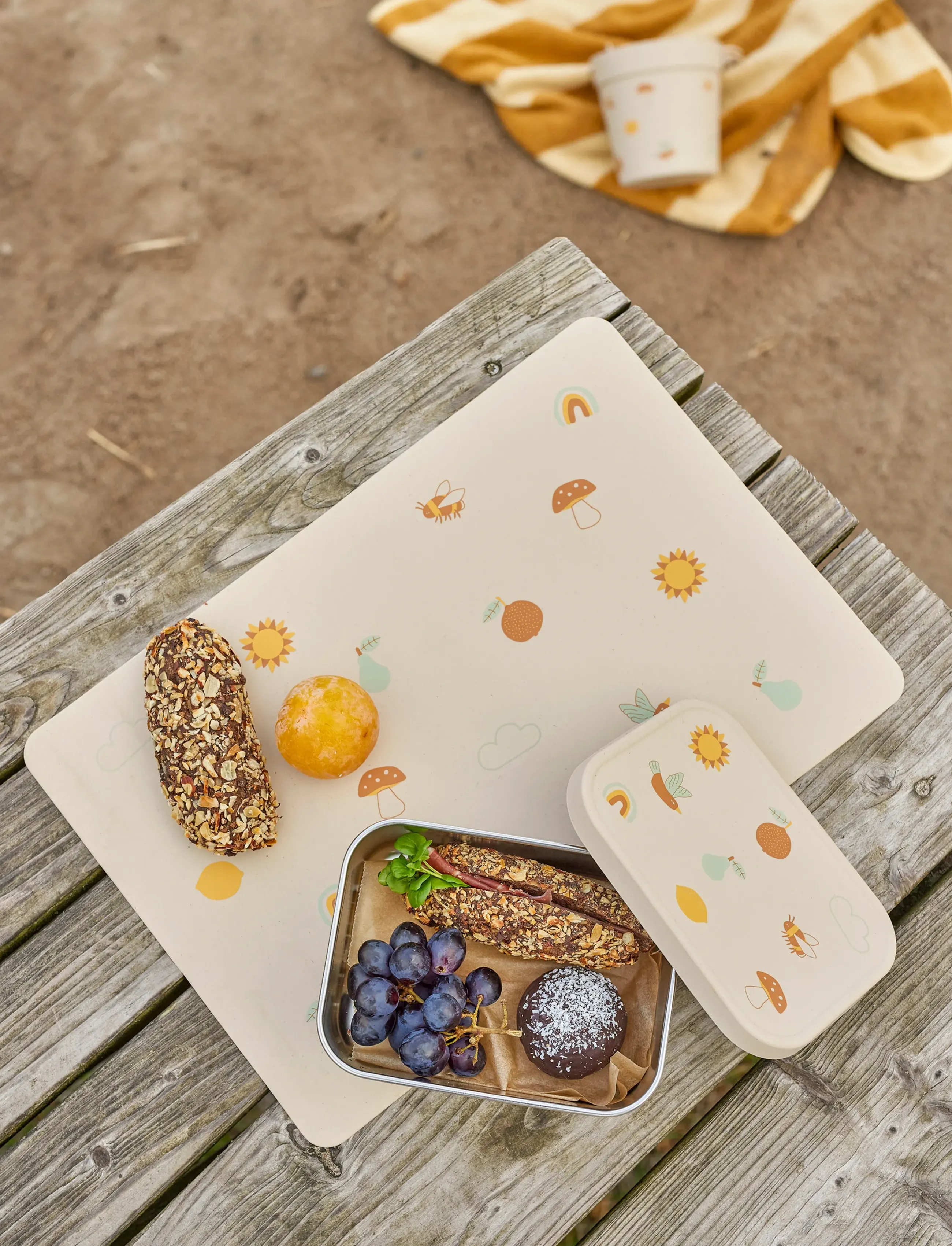 Bloomingville Agnes Placemat, 37X25.5 cm, Meal Time, Beige - Placemats & Coasters, Kinder