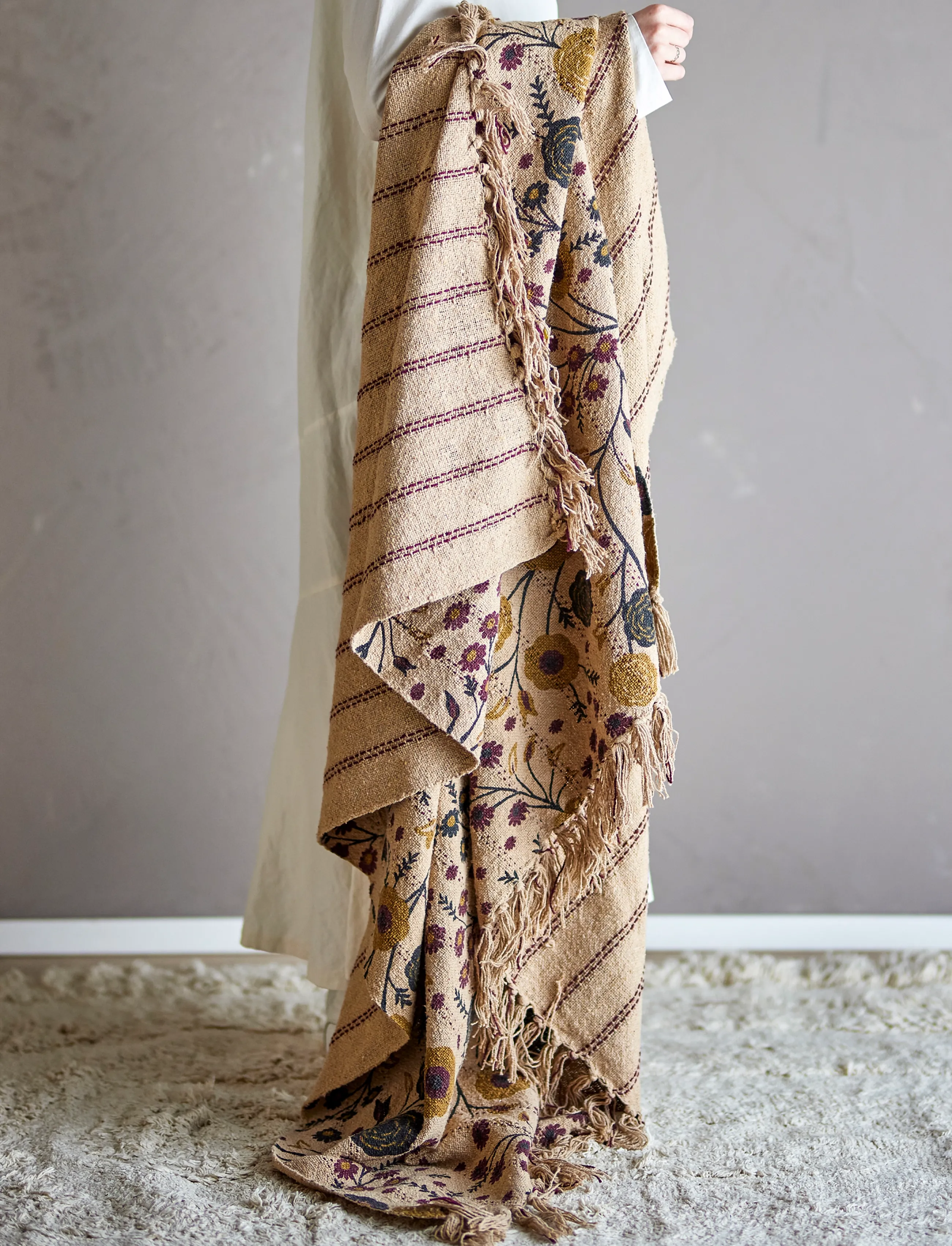 Bloomingville Eydis Throw, 160X130 cm, Cushions & Blankets, Beige - Blankets Throws, Homeware