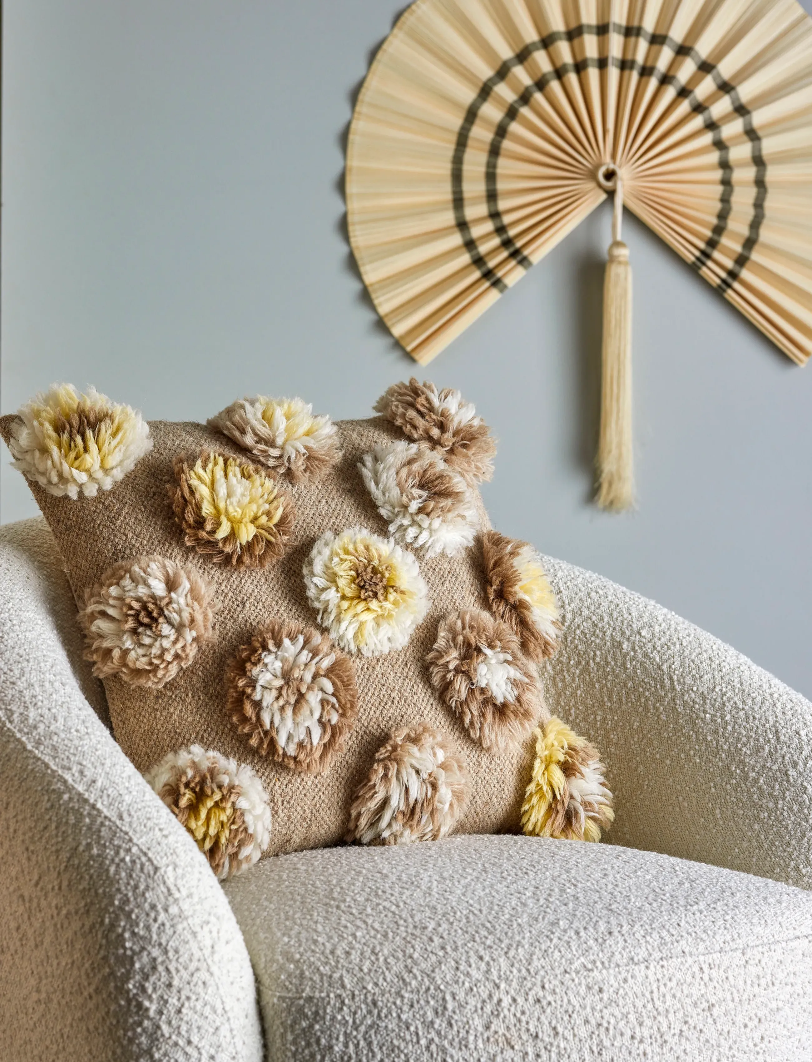Bloomingville - Somma Cushion - dekoratyvinės pagalvėlės - yellow - 3