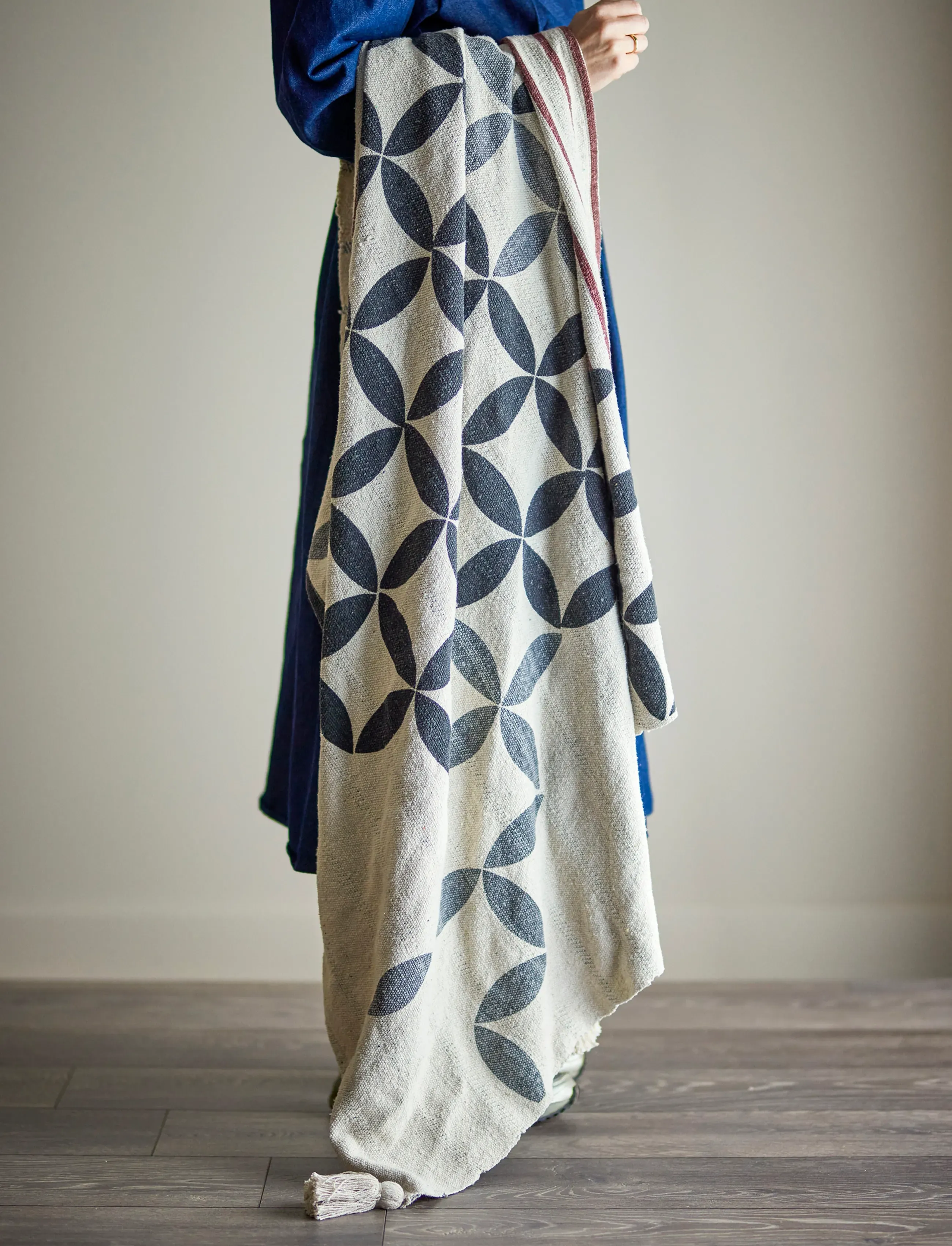 Bloomingville - Forma Throw - cream - 3