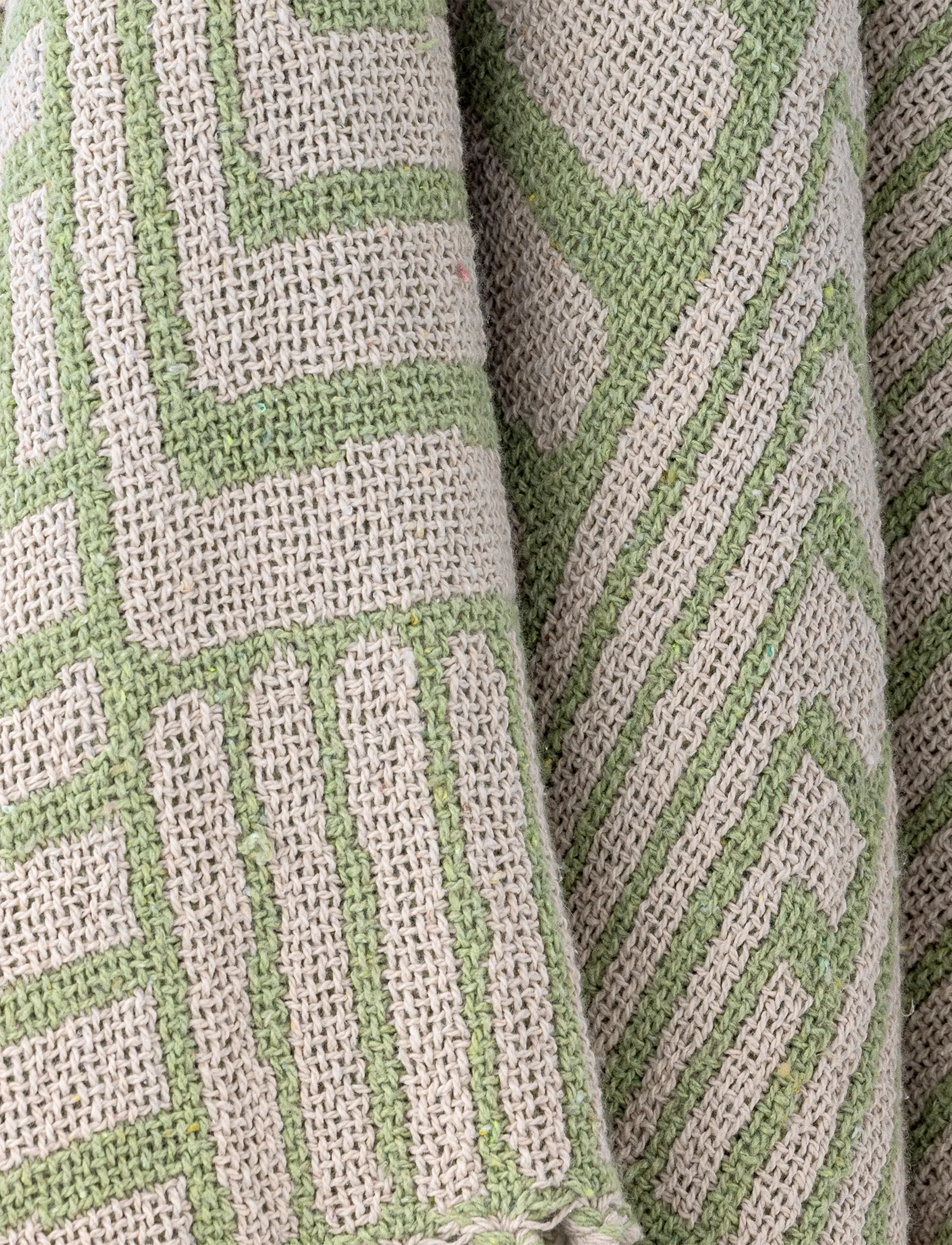 Bloomingville - Velva Throw - plaider - green - 5