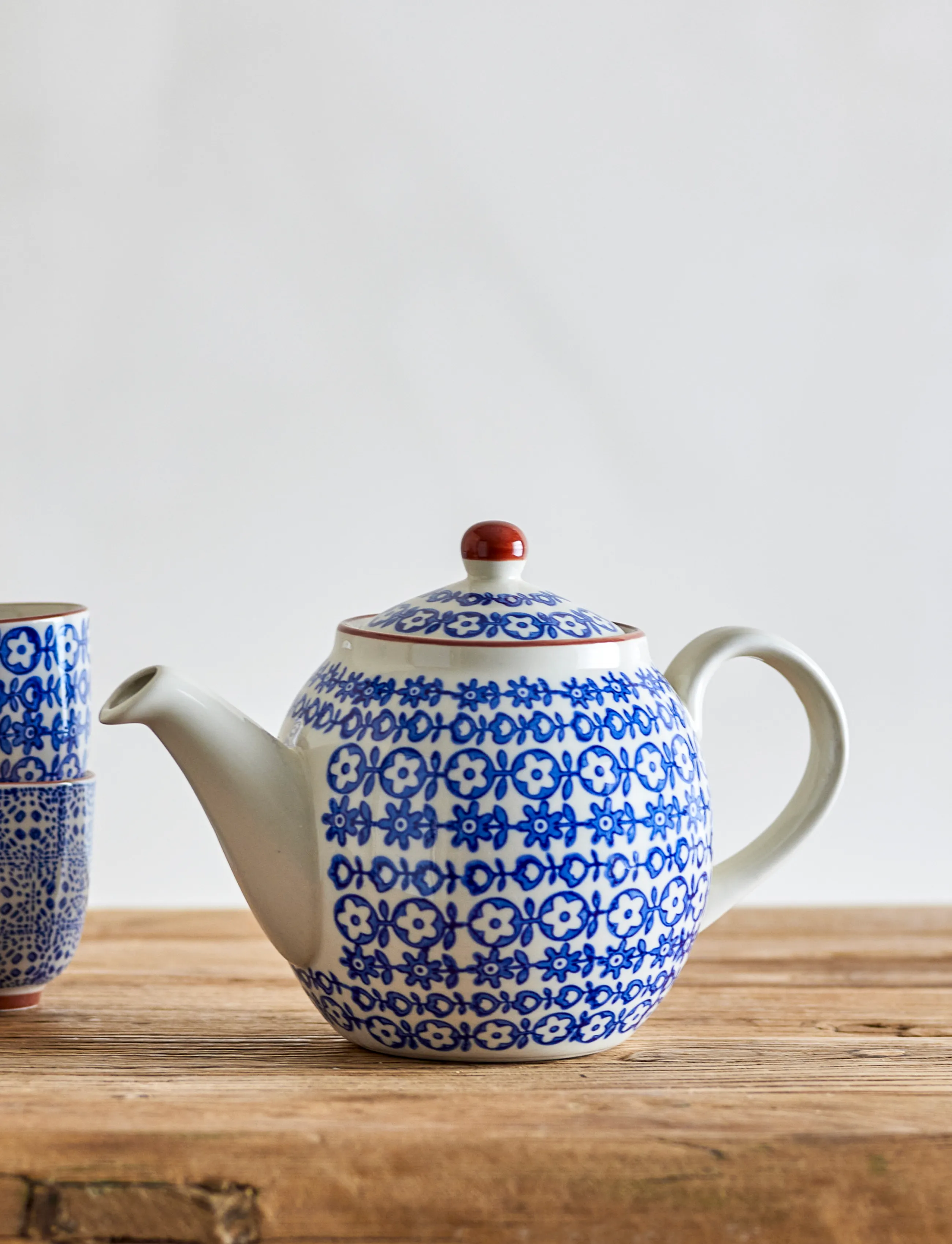 Bloomingville - Karine Teapot - teekannen - blue - 5