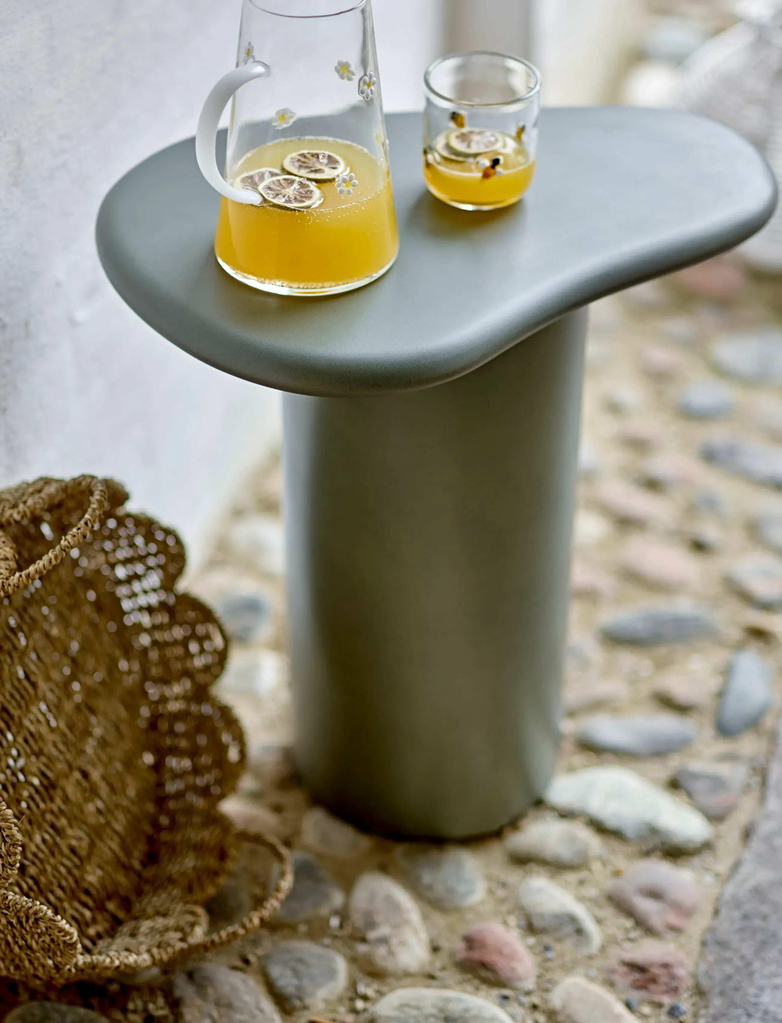 Bloomingville Marcey Side Table, 50X52X35 cm, Outdoor Environment, Grau - Tables, Homeware