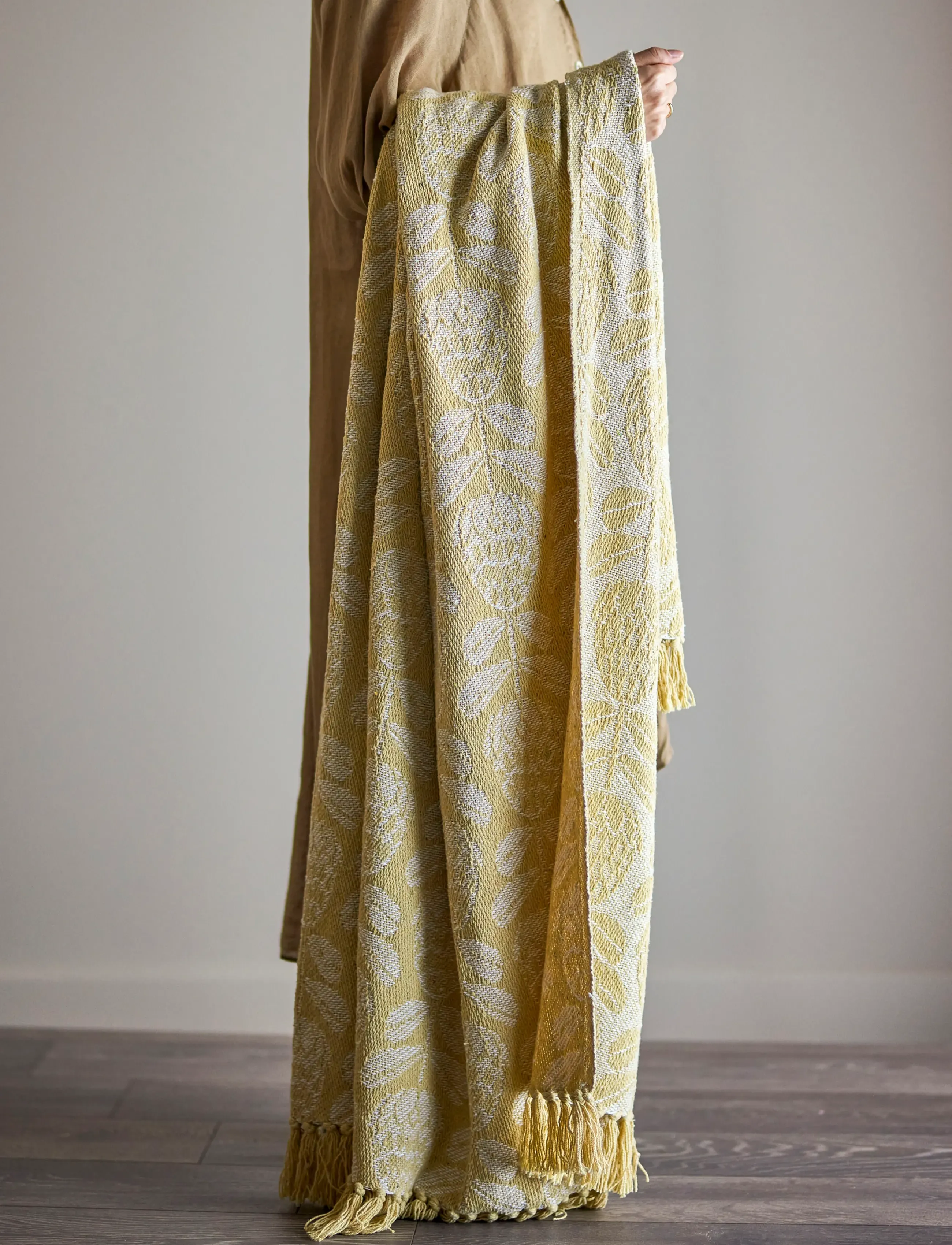 Bloomingville Pratello Throw, 155X130 cm, Cushions & Blankets, Beige - Blankets Throws, Homeware