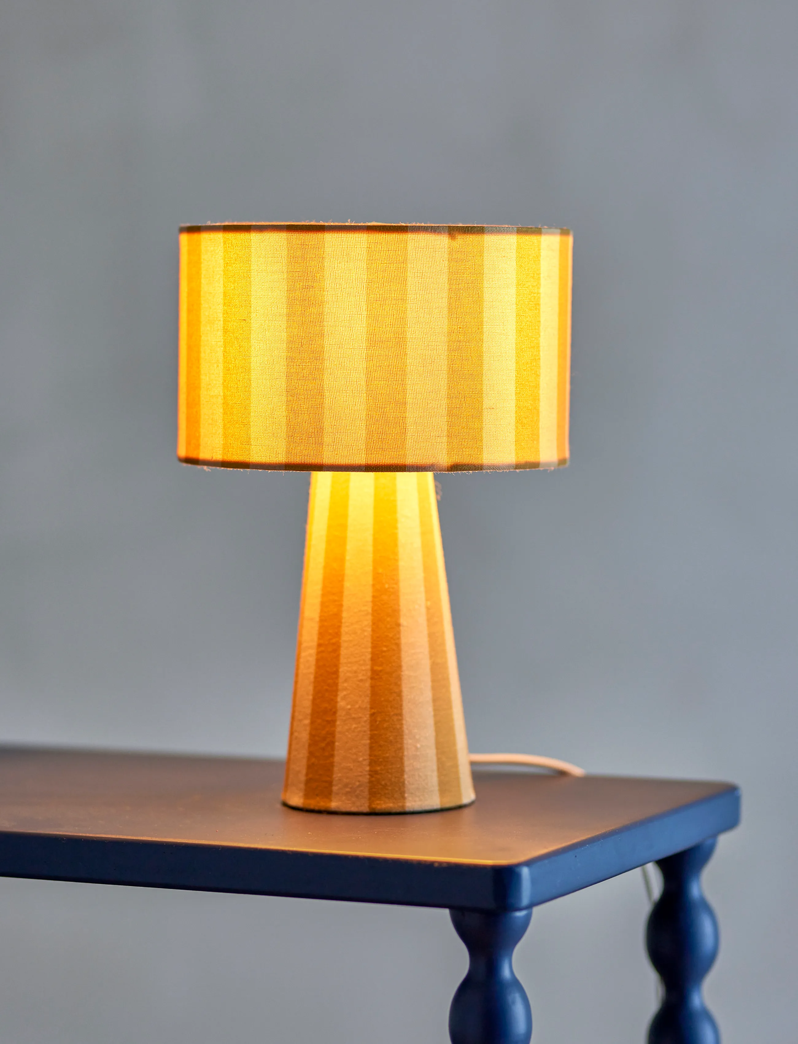 Bloomingville - Emmie Table Lamp - yellow - 3