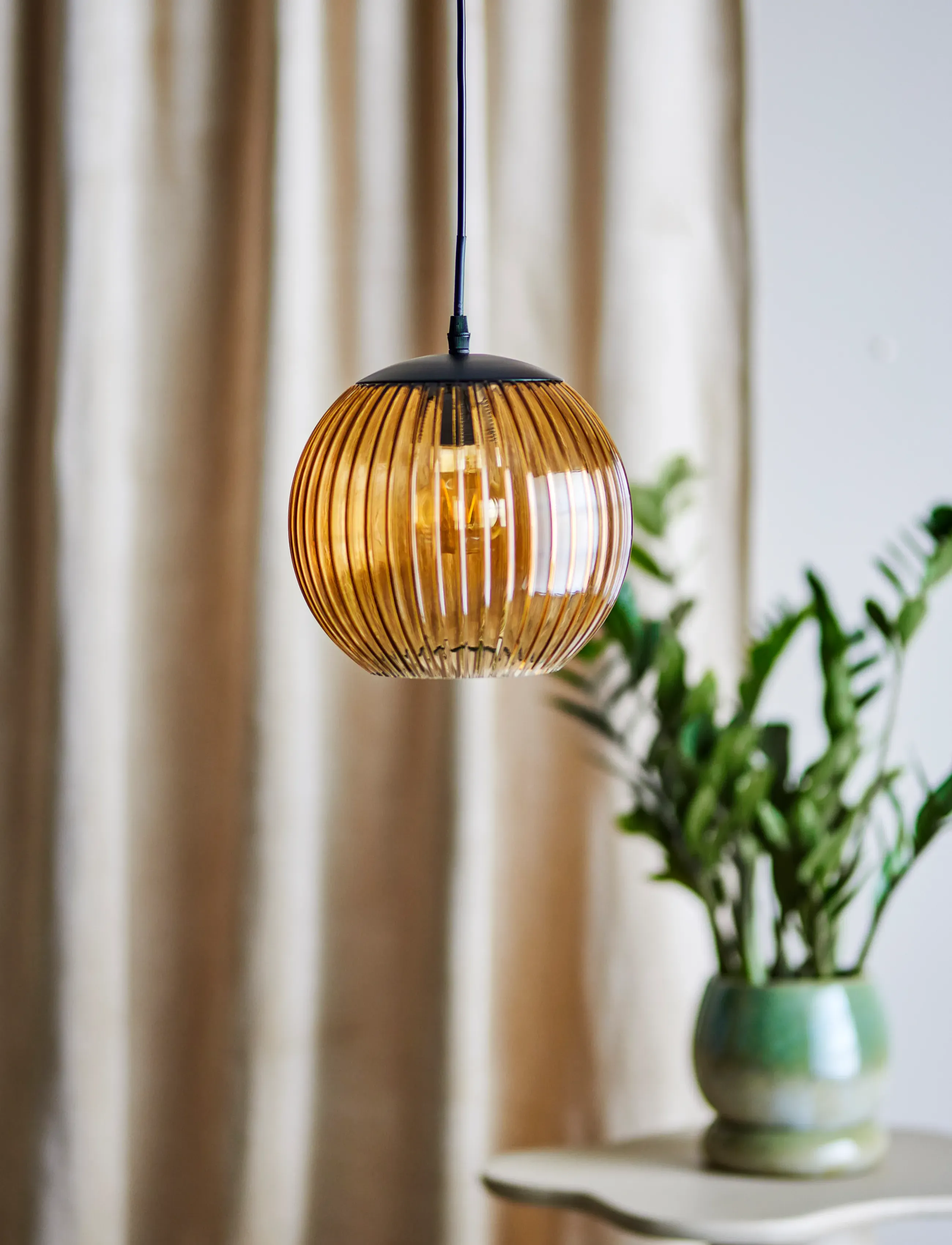 Bloomingville - Sybia Pendant Lamp - brown - 2