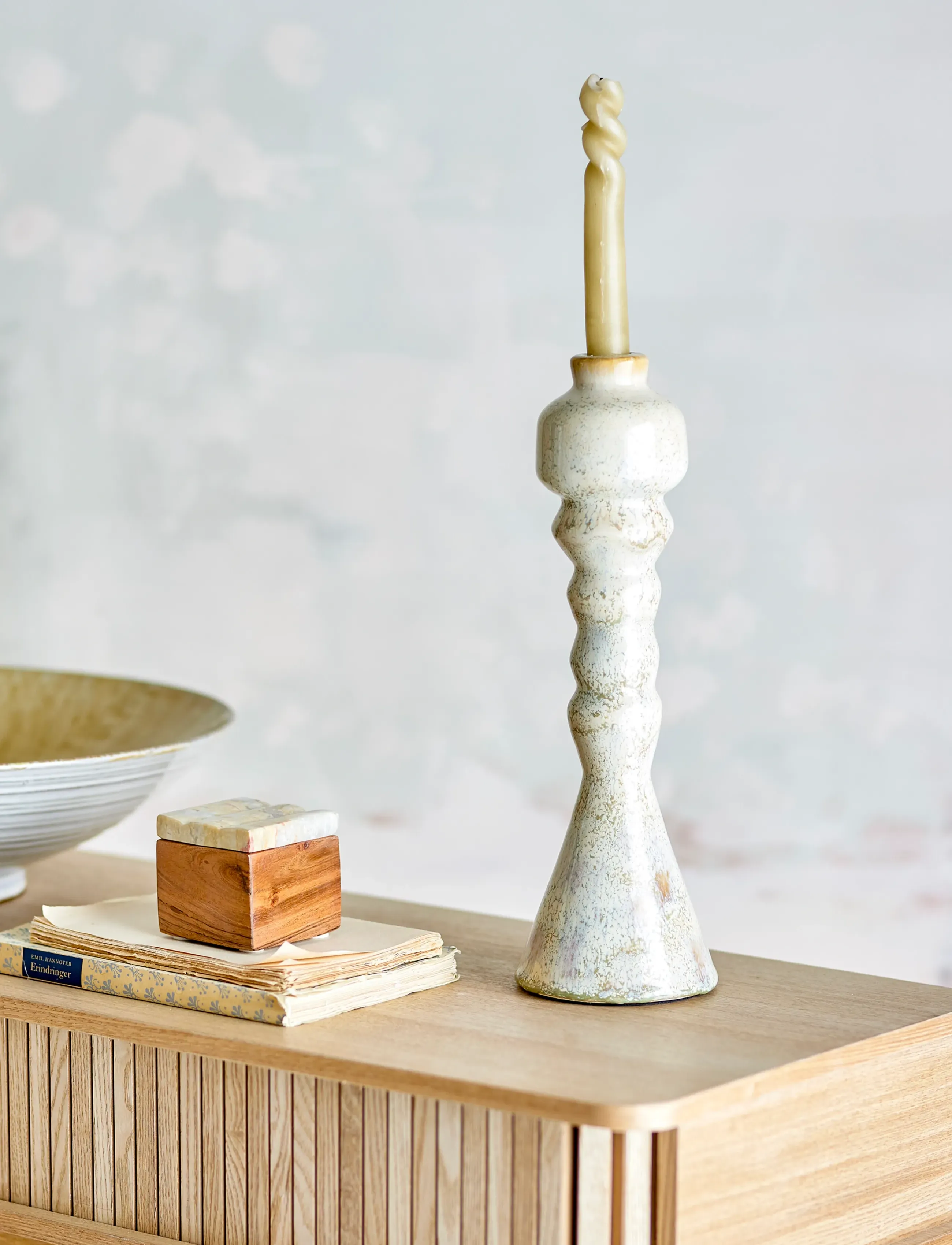 Bloomingville - Bancroft Candle Holder - svečturi - white - 3