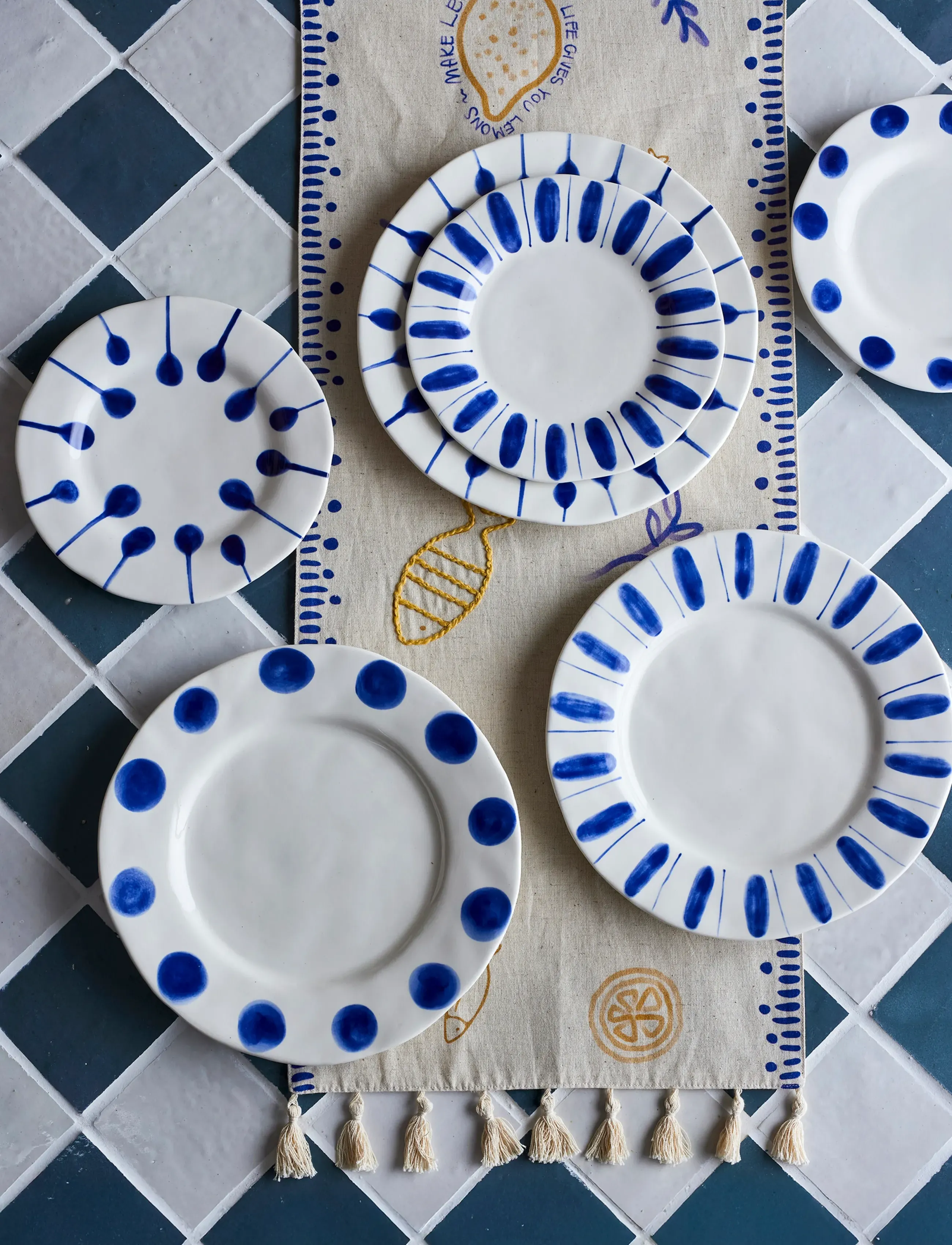 Bloomingville Linora Plate, Ø 28 cm, Plates, Blau - Small Homeware