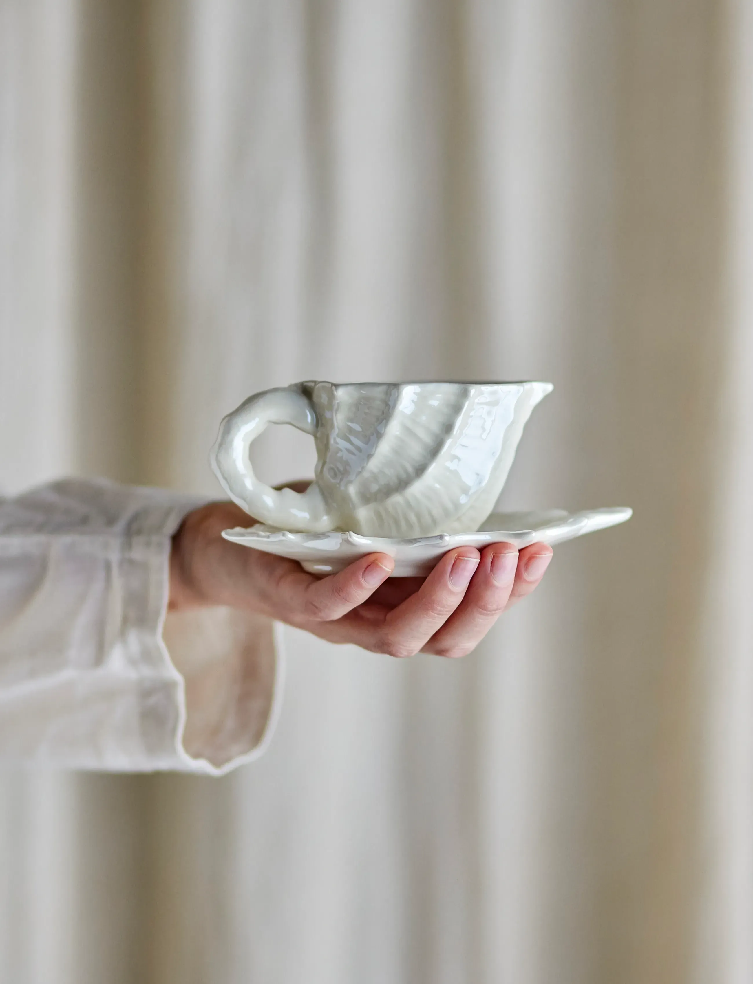 Bloomingville - Shellie Cup w/Saucer - white - 4