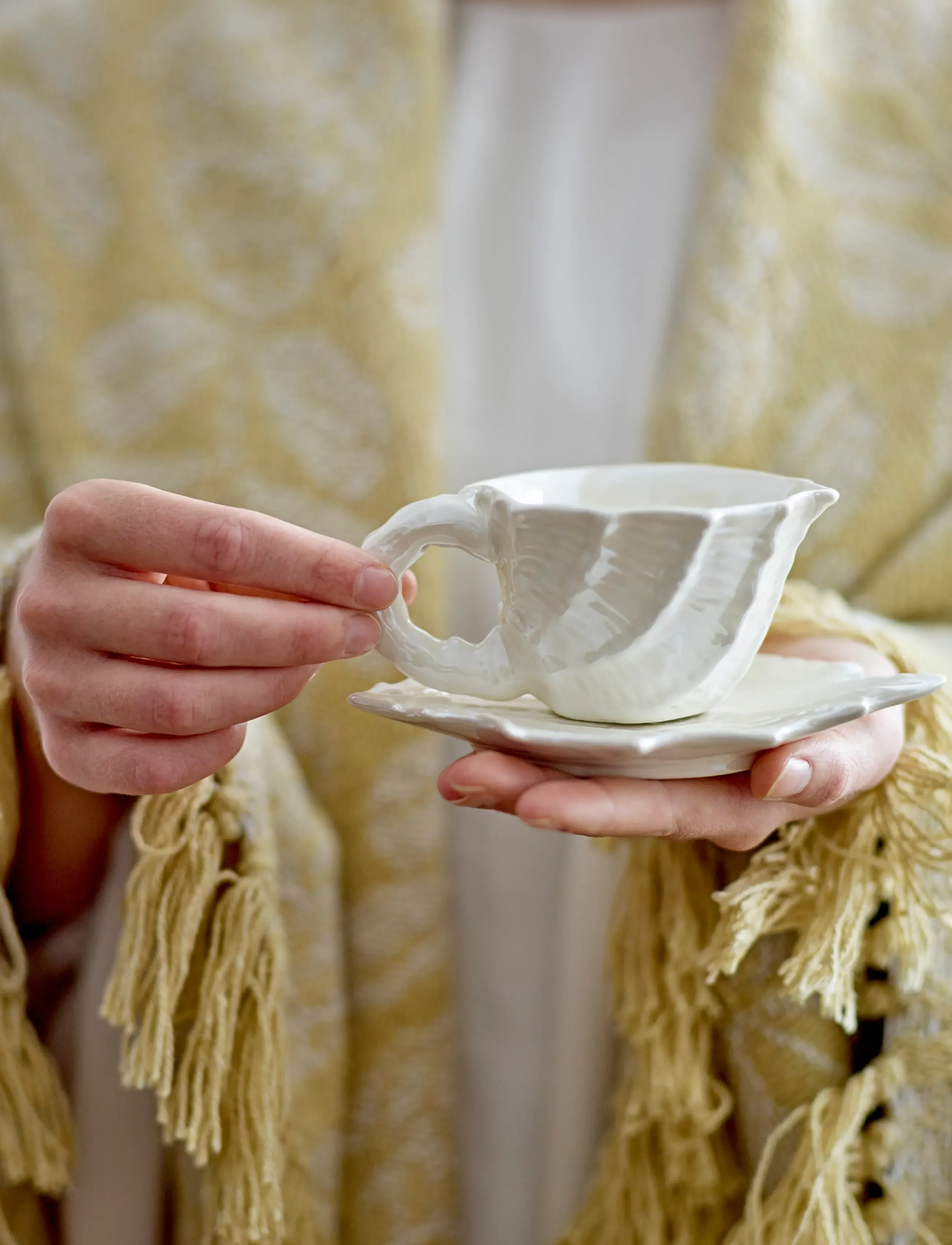 Bloomingville - Shellie Cup w/Saucer - white - 5