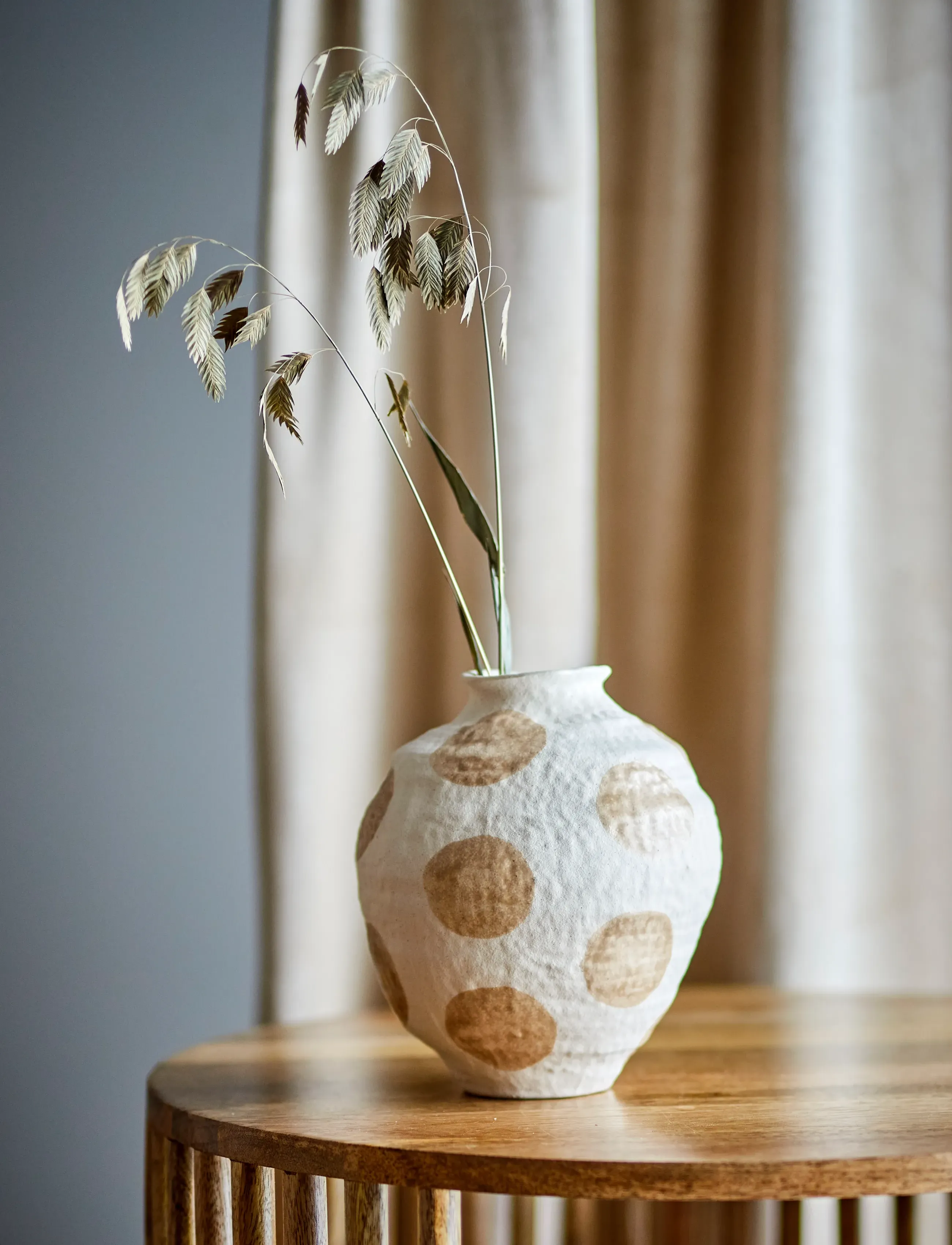 Bloomingville Byron Vase, H20.5 cm, Beige, Vases > Other Vases, Unisex