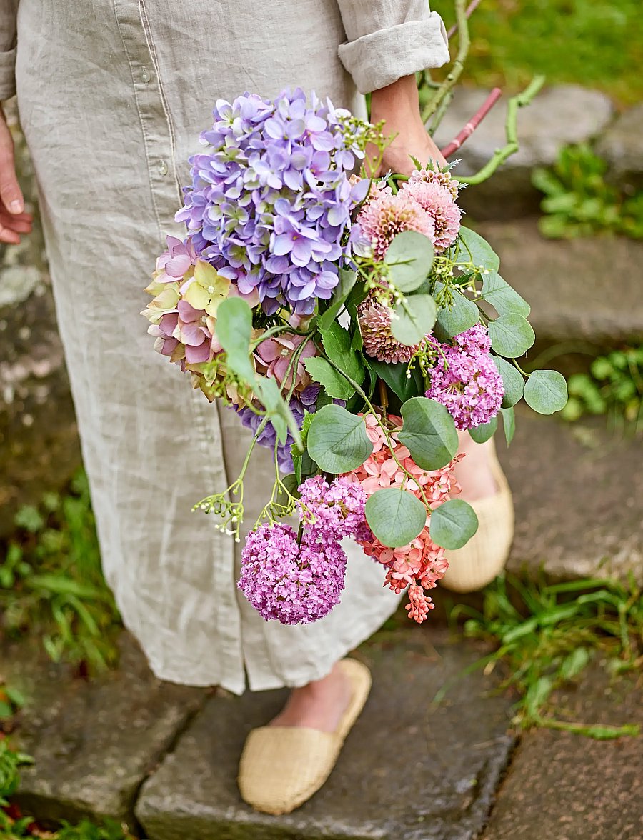 Bloomingville - Edge Bouquet - valentinstaggeschenke - purple - 0