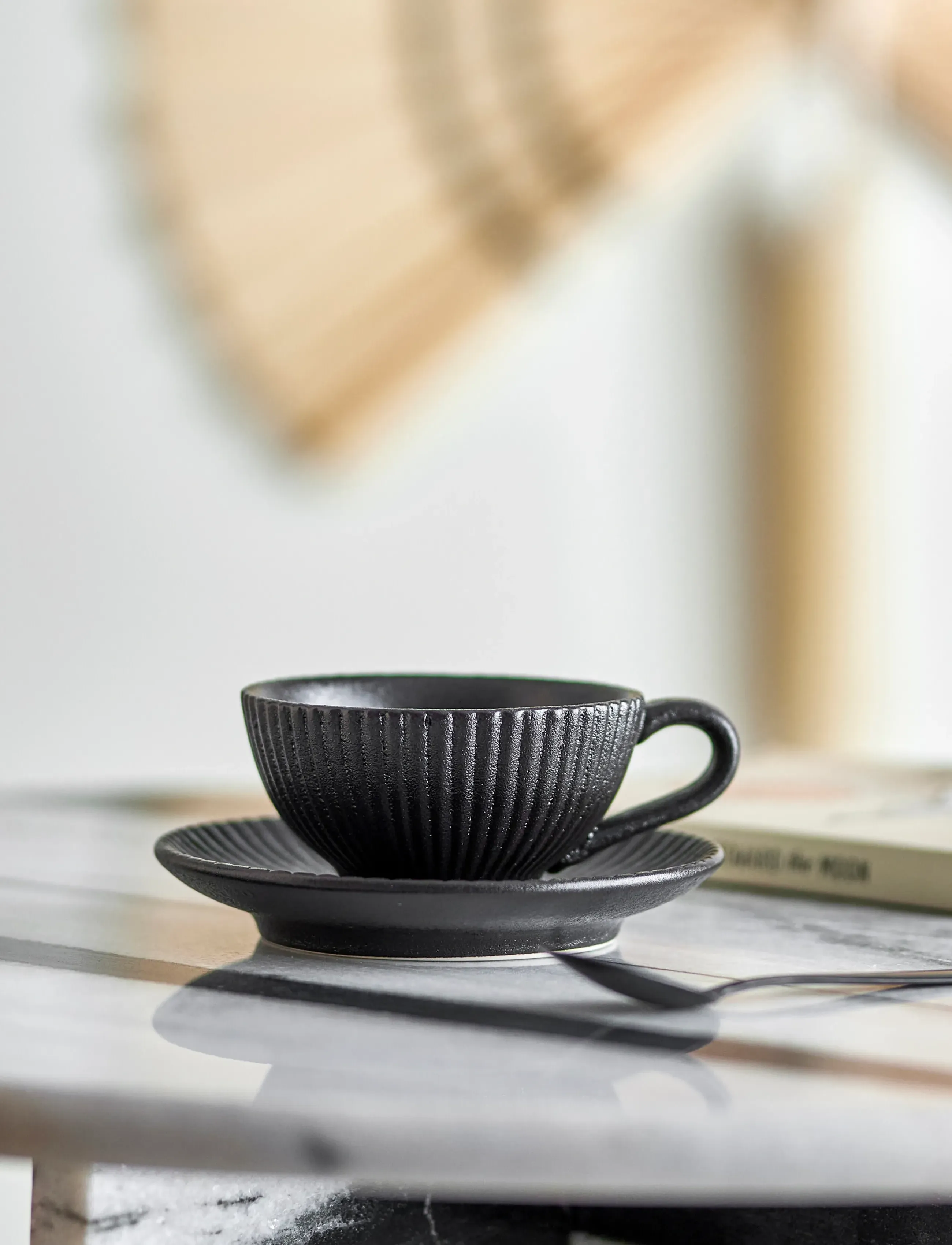 Bloomingville Neri Cappuccino Cup W/Saucer, 200 ml, Black, Kopper & Krus > Kaffekopper, Unisex