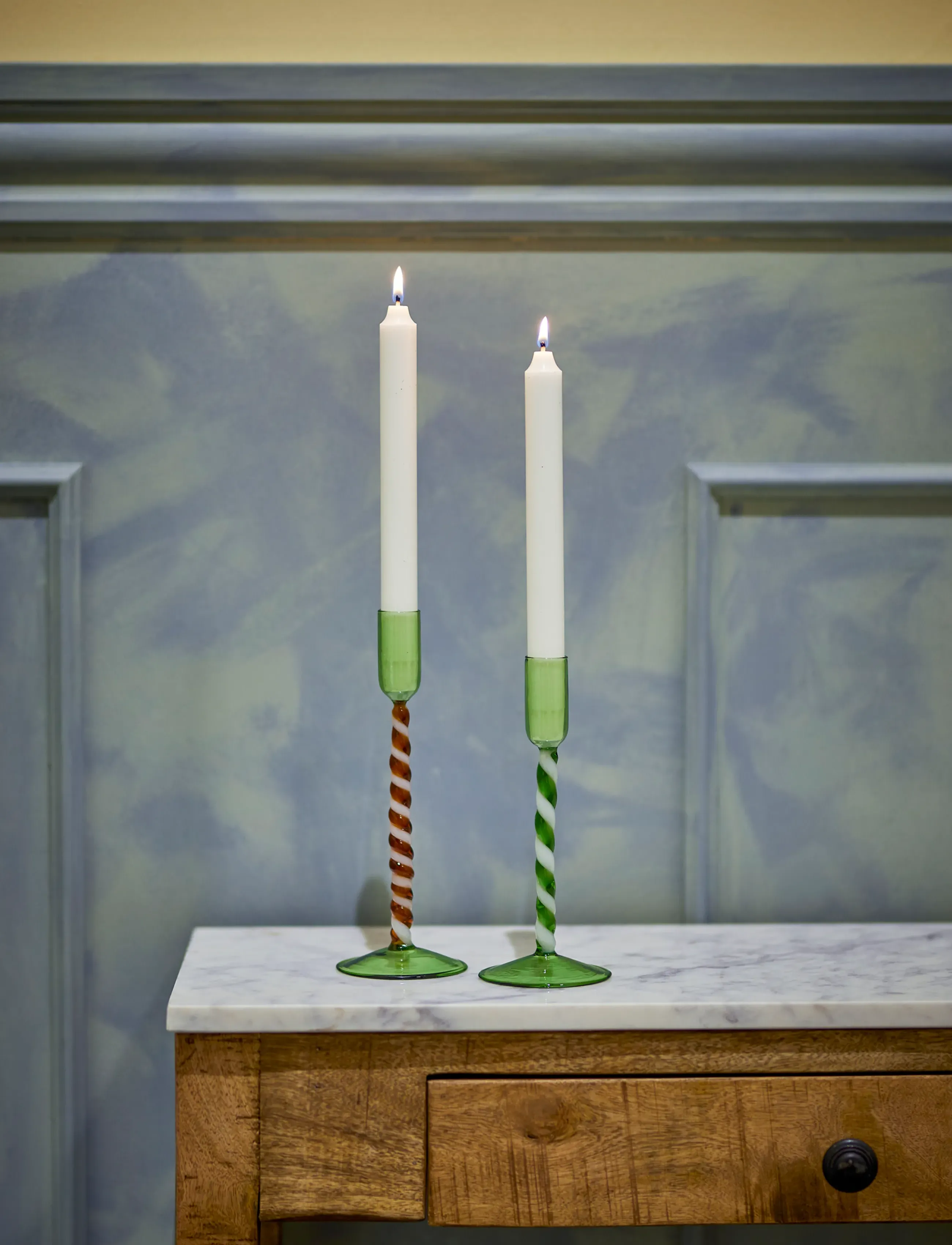 Bloomingville - Swirlie Candle Holder - green - 0
