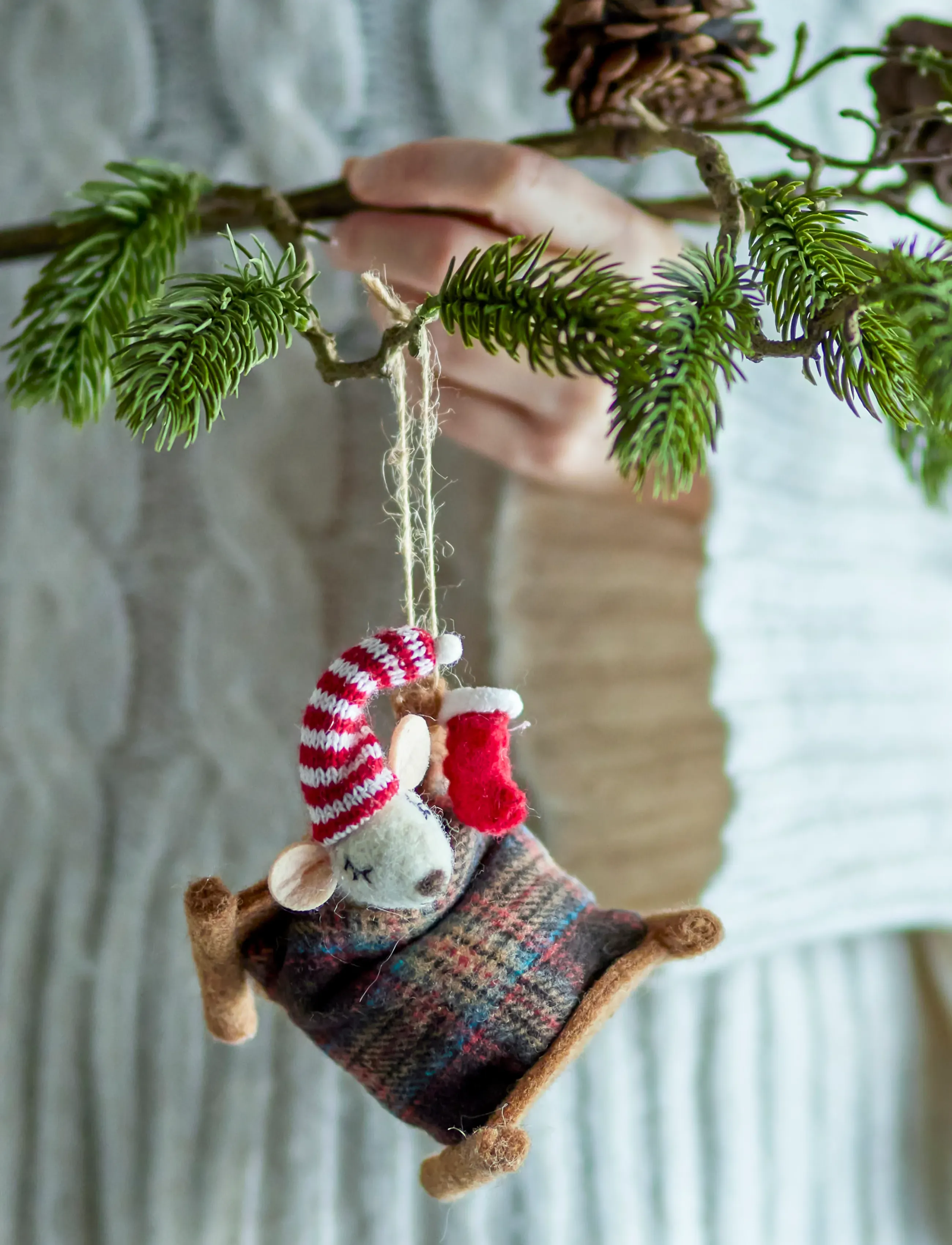 Bloomingville - Peo Ornament - brown - 2