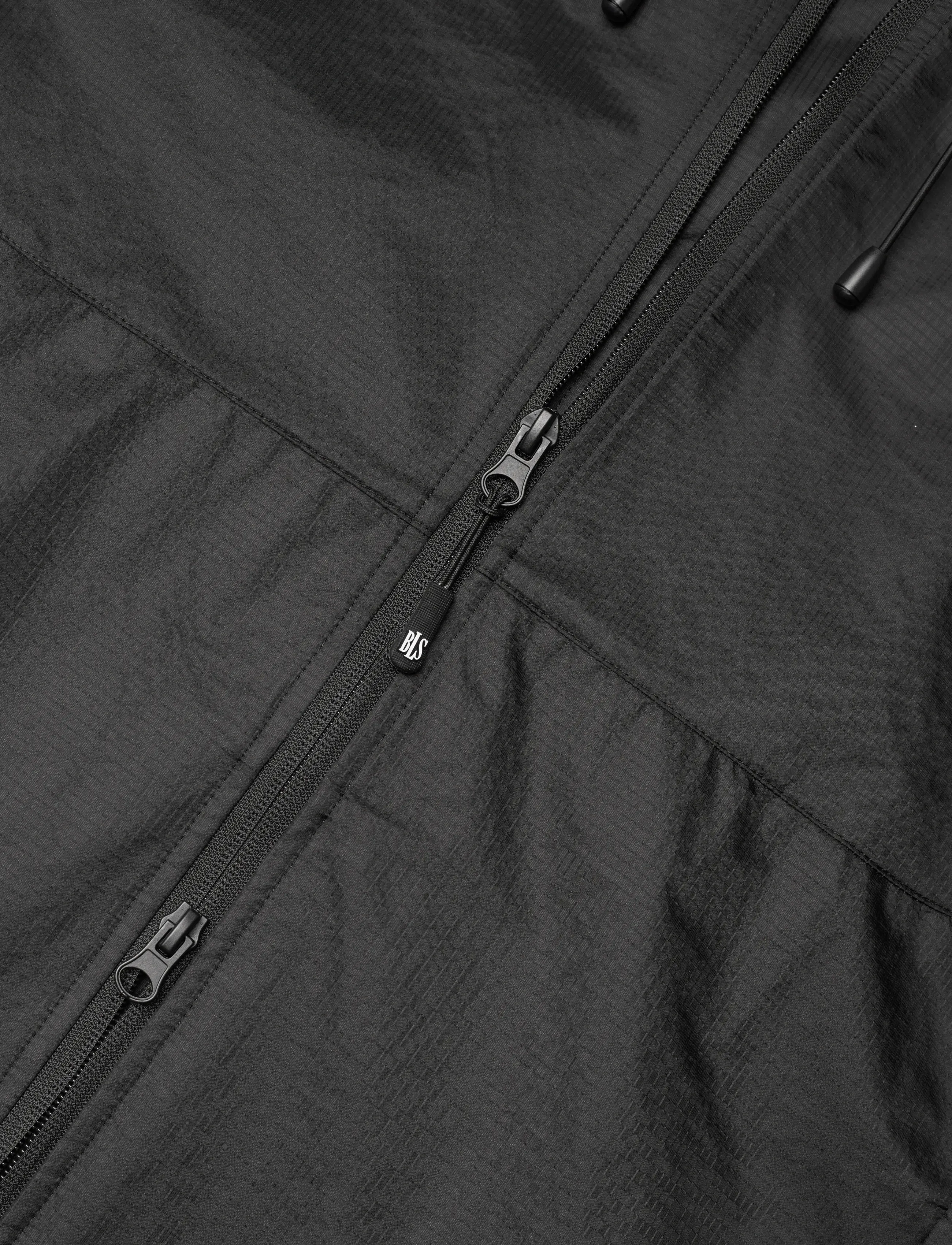 BLS Hafnia - Alpha Windbreaker - outdoor jackets - black - 4