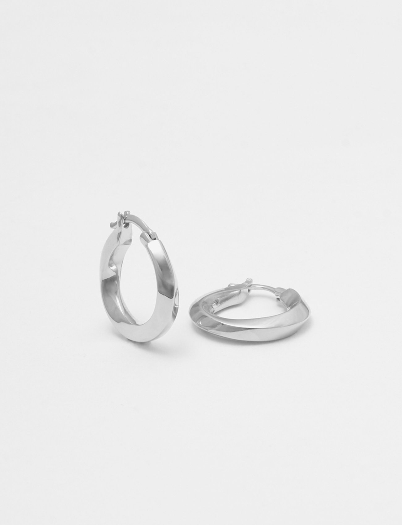 Blue Billie - small swirl hoops - silver - 0