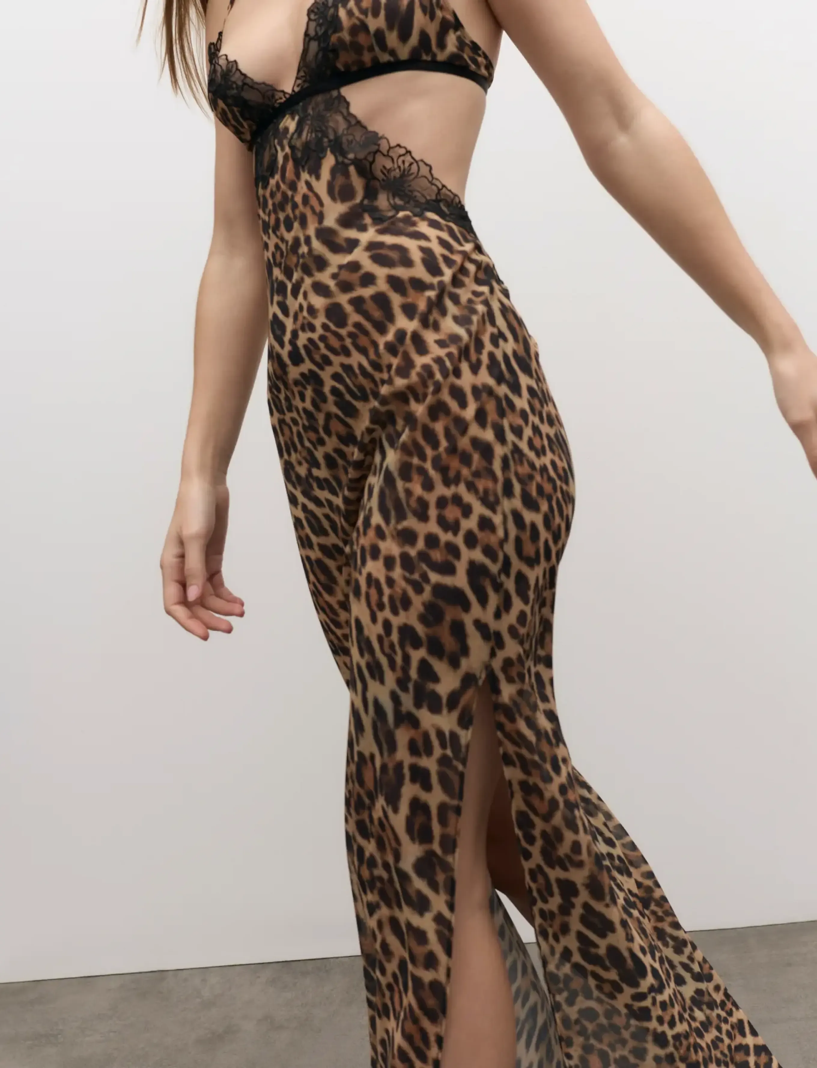 Bluebella - Julianne Long Chemise - leopard/black - 4