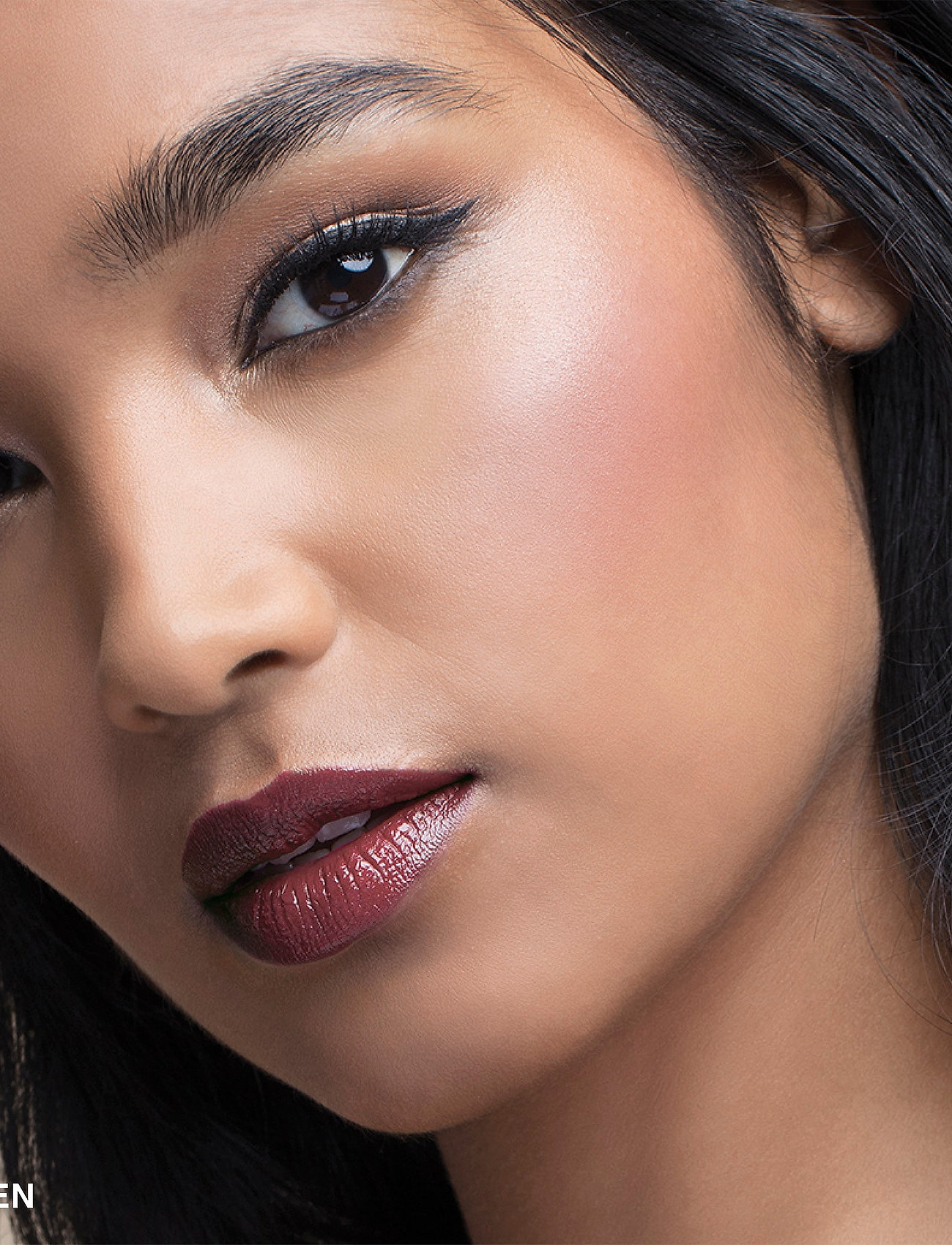 Bobbi Brown - Skin Foundation Stick - makeup - golden 6 - 4