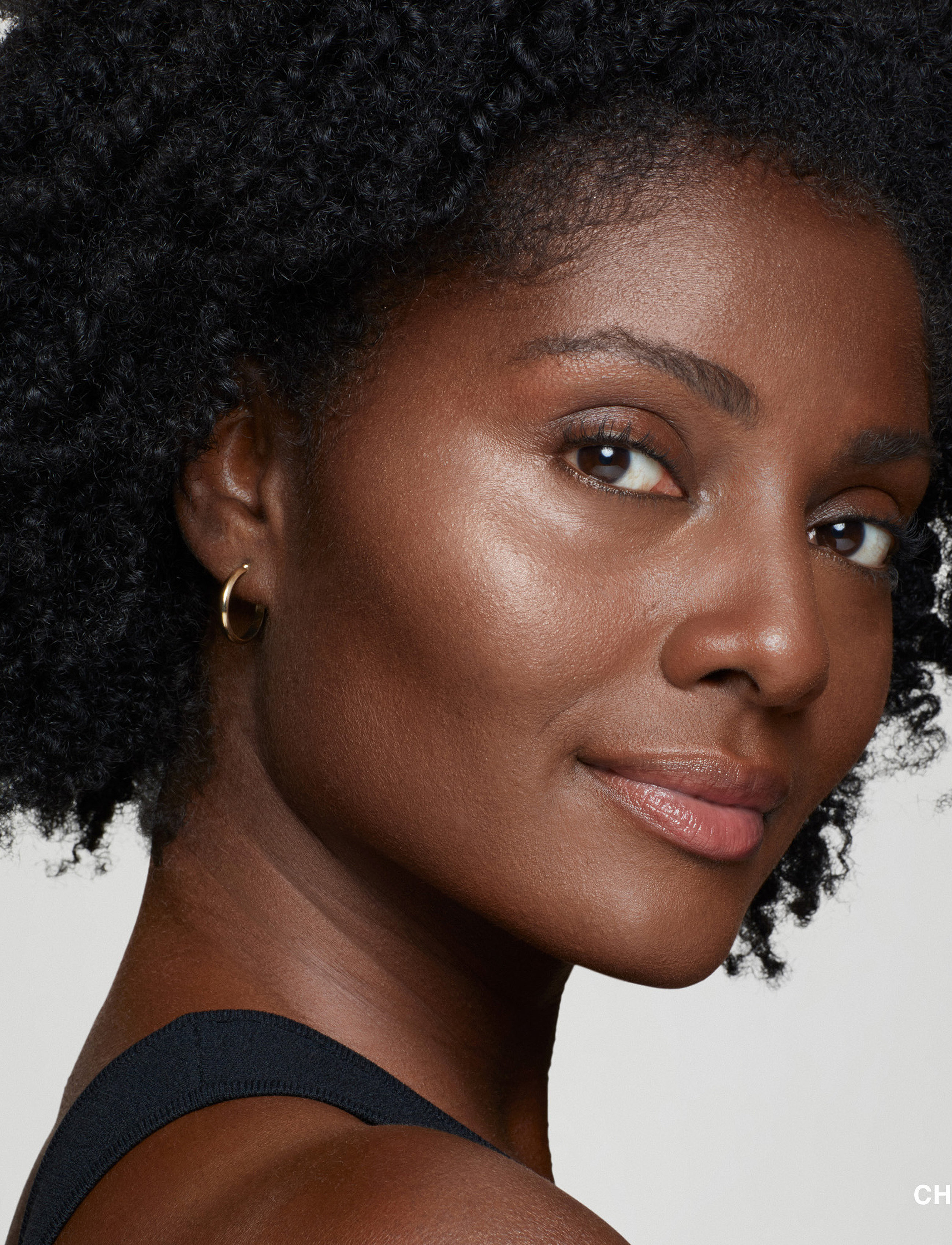 Bobbi Brown - Intensive Serum Foundation SPF 40 - makeup - walnut - 2
