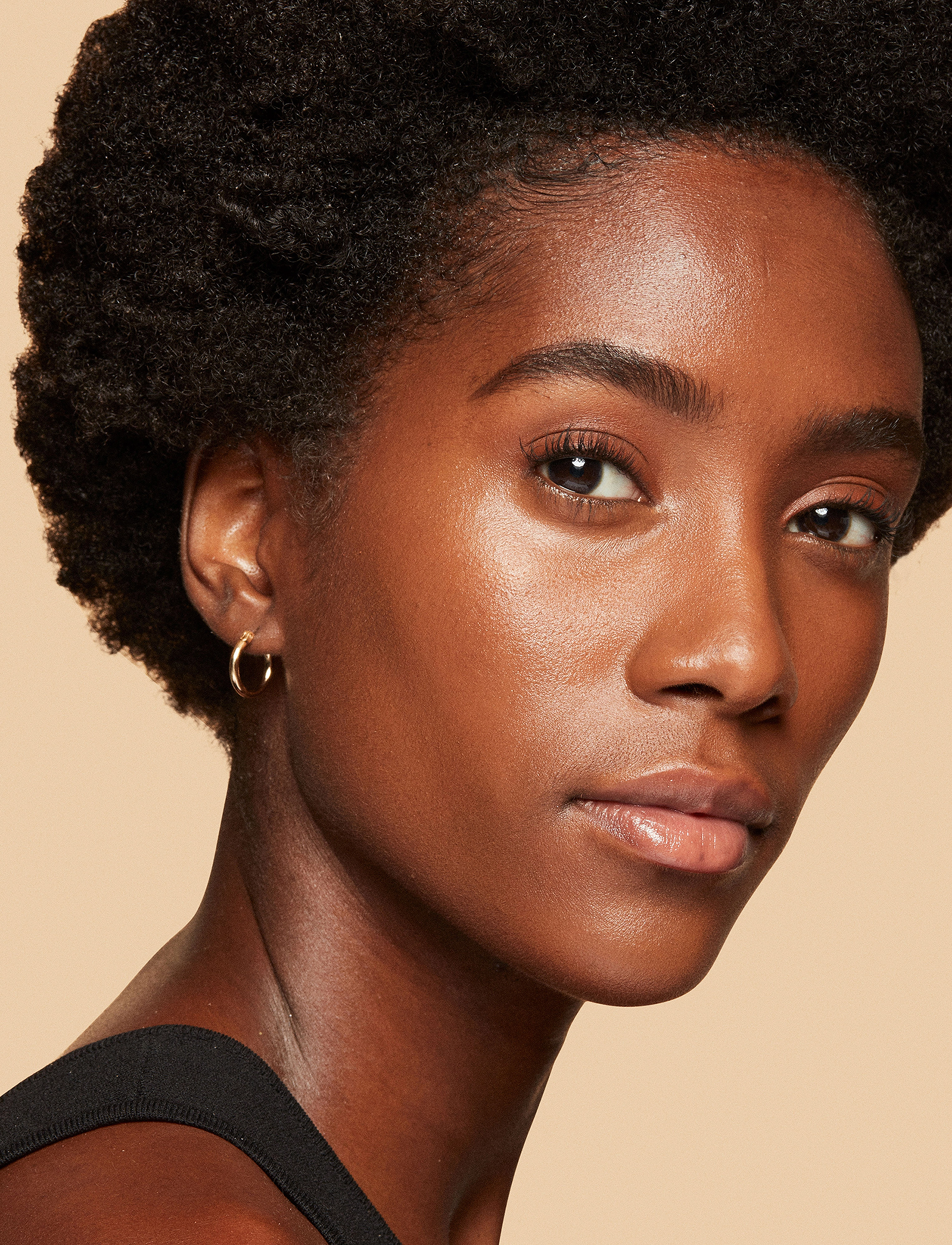 Bobbi Brown - Vitamin Enriched Skin Tint SPF15 - makeup - rich 1 - 5