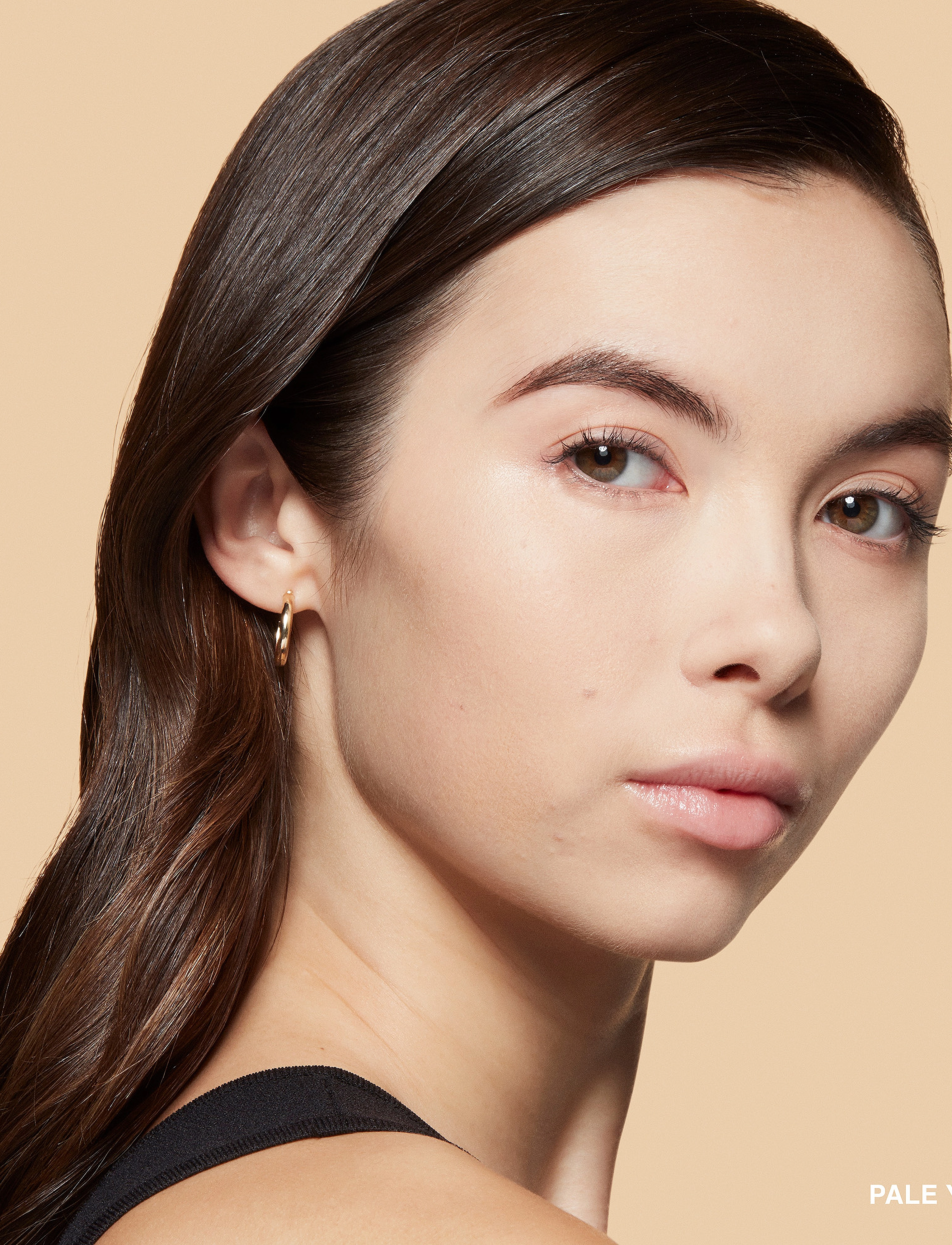 Bobbi Brown - Sheer Finish Pressed Powder - smink - pale yellow - 4