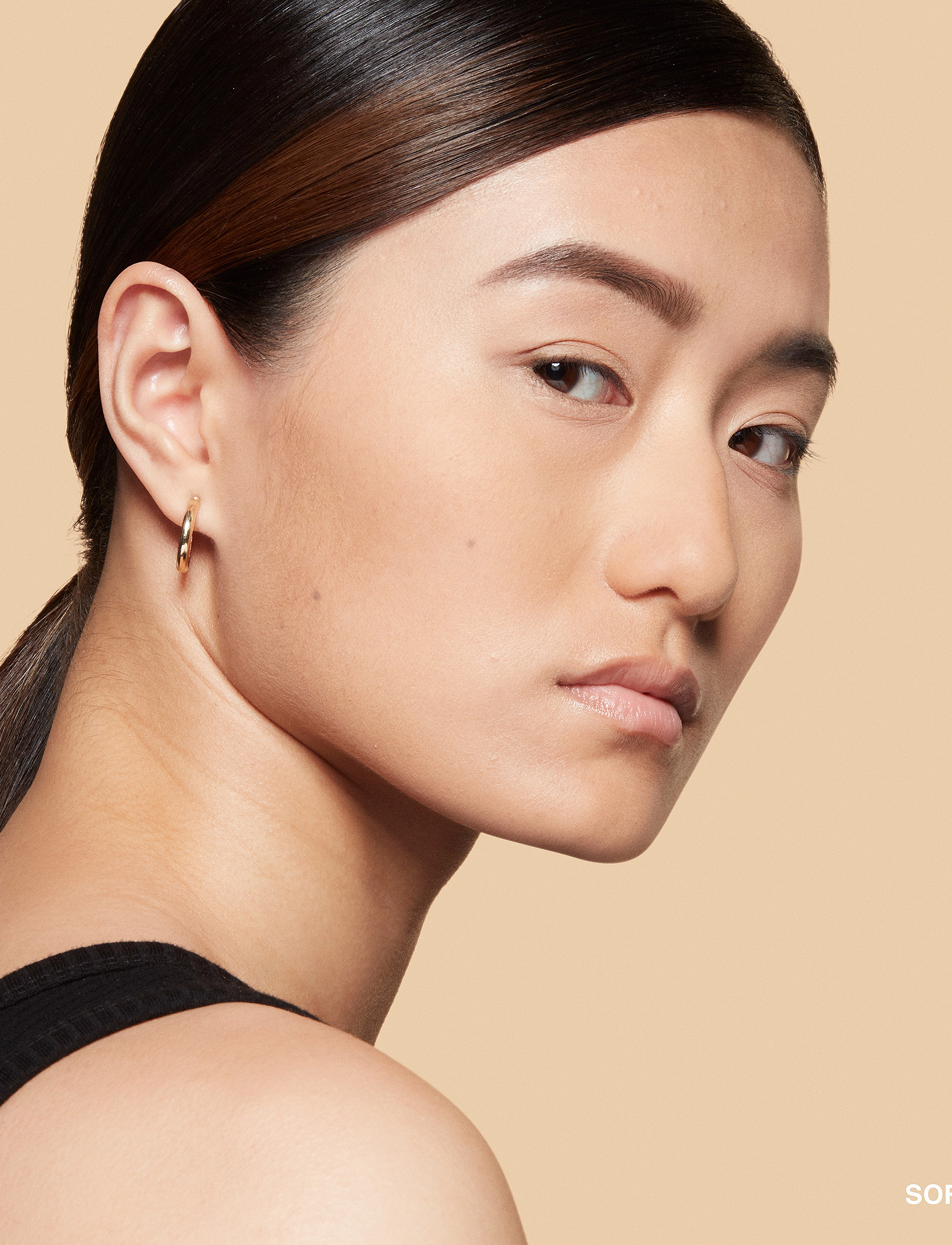 Bobbi Brown - Sheer Finish Pressed Powder - makeup - soft sand - 4